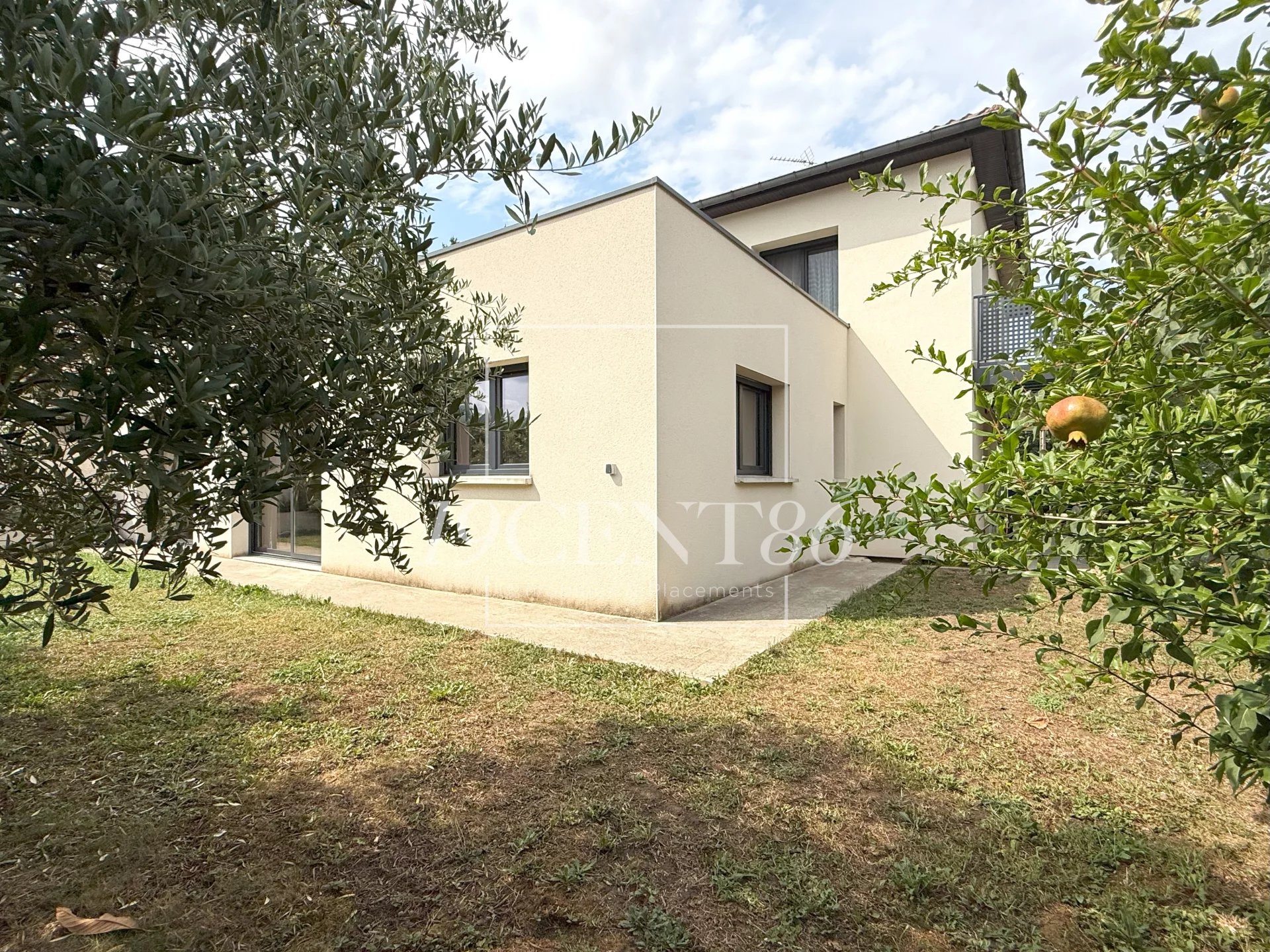 Agence immobilière de 