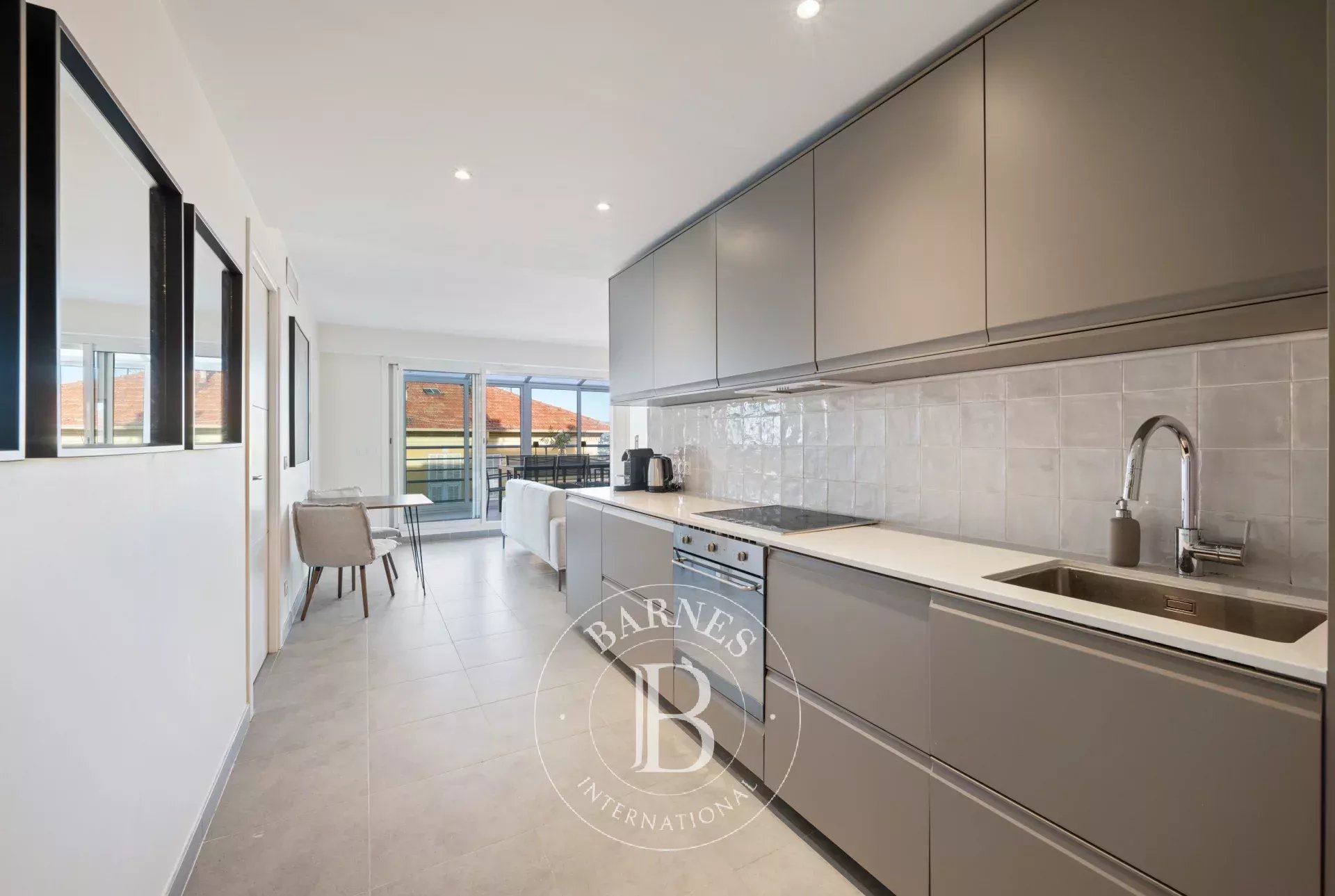 Daire Beausoleil - picture 26