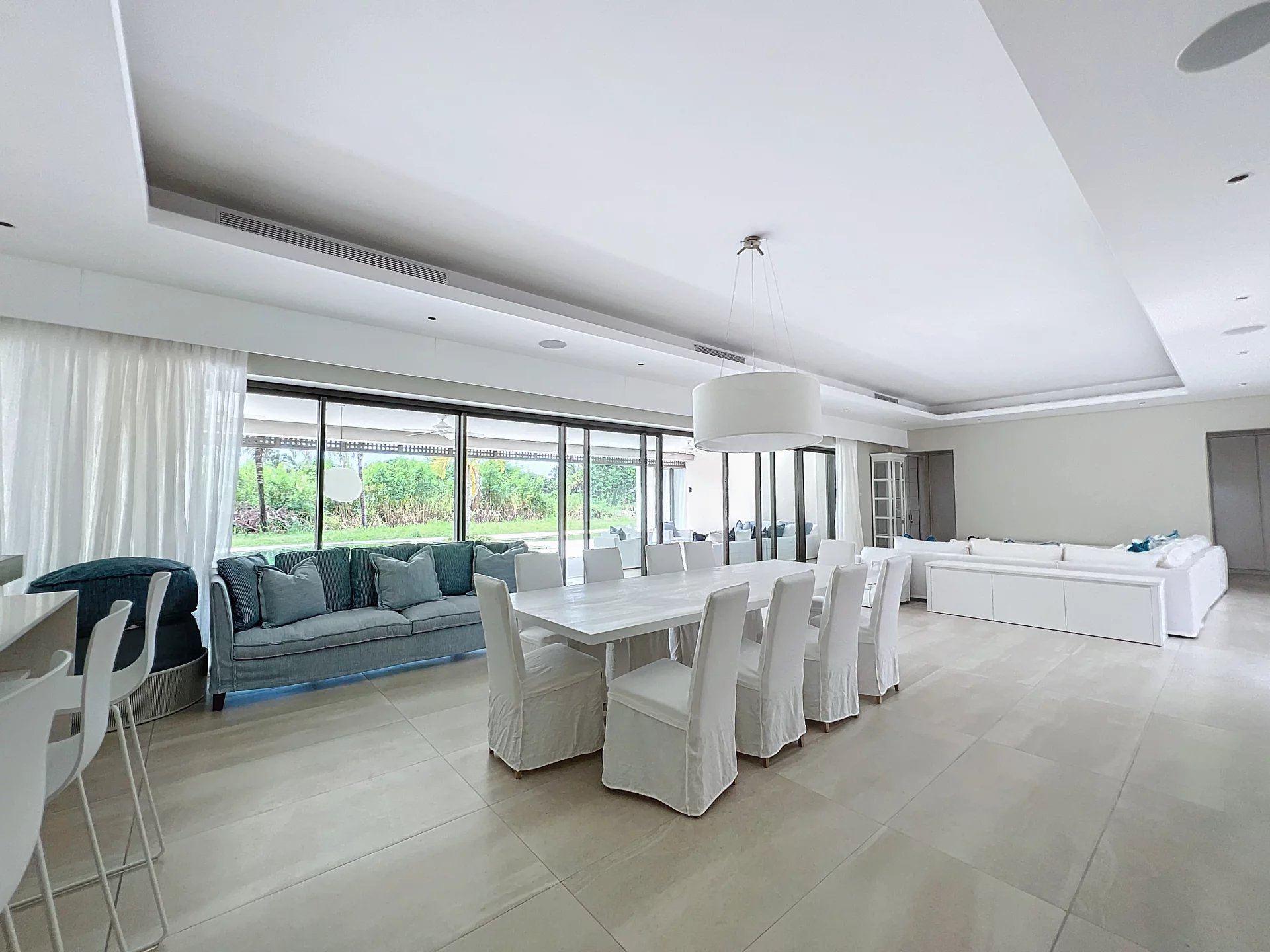 Villa Beau Champ - picture 4 title=