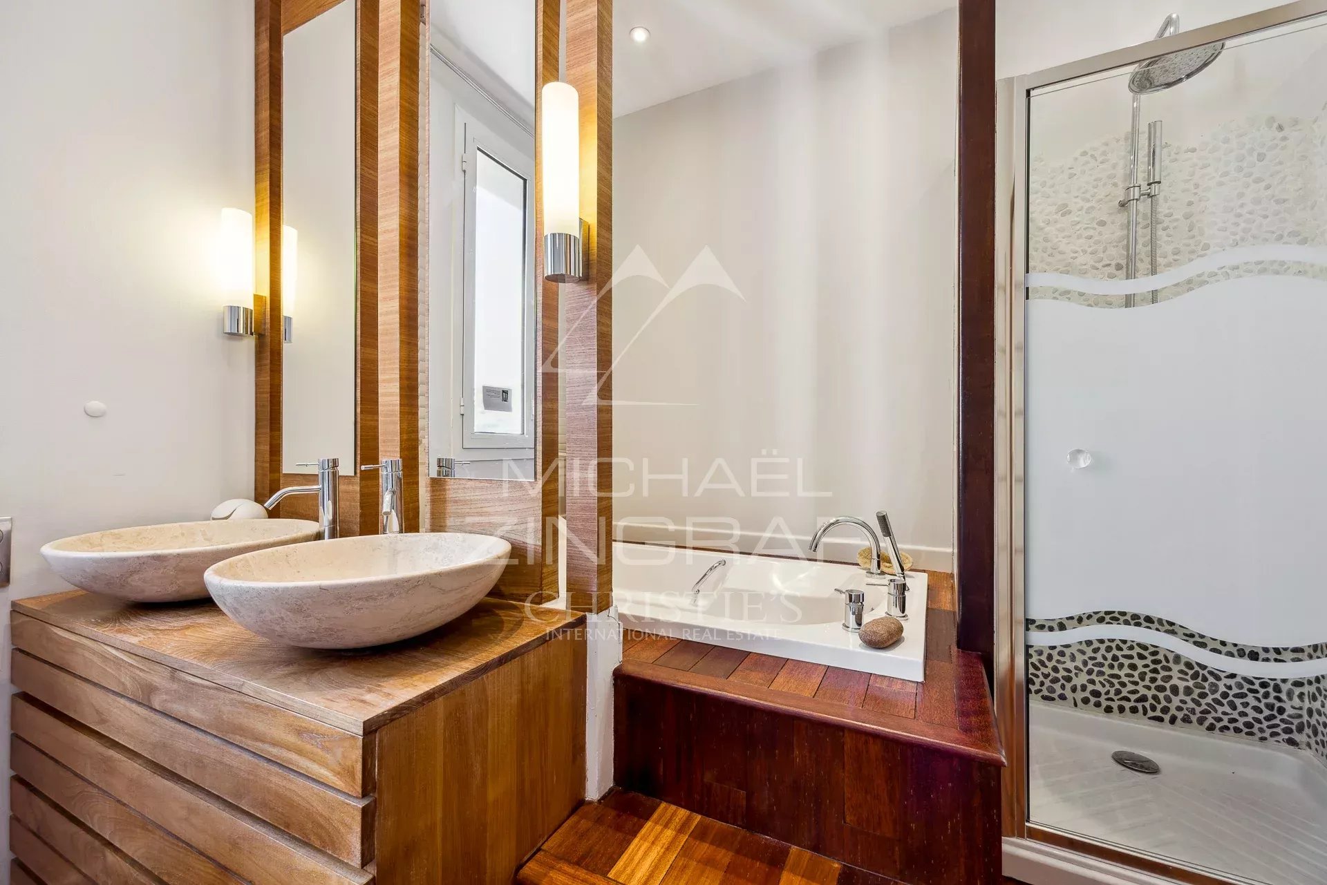 3 Bedroom Apartment/Flat's Image 7