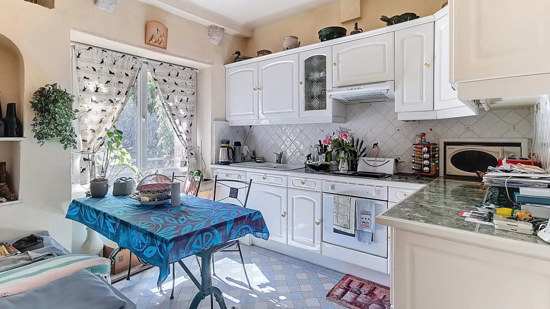 SUEVRES - Viager occupé maison ancienne 240 m² 10 pièces