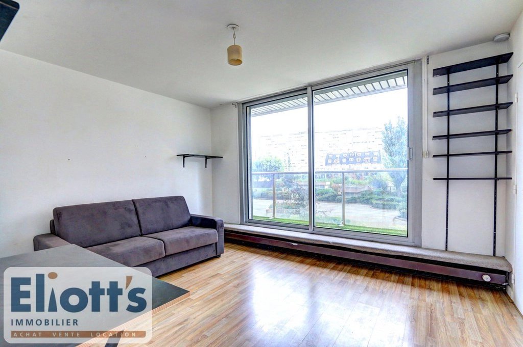 STUDIO BALCON - PLACE D'ITALIE