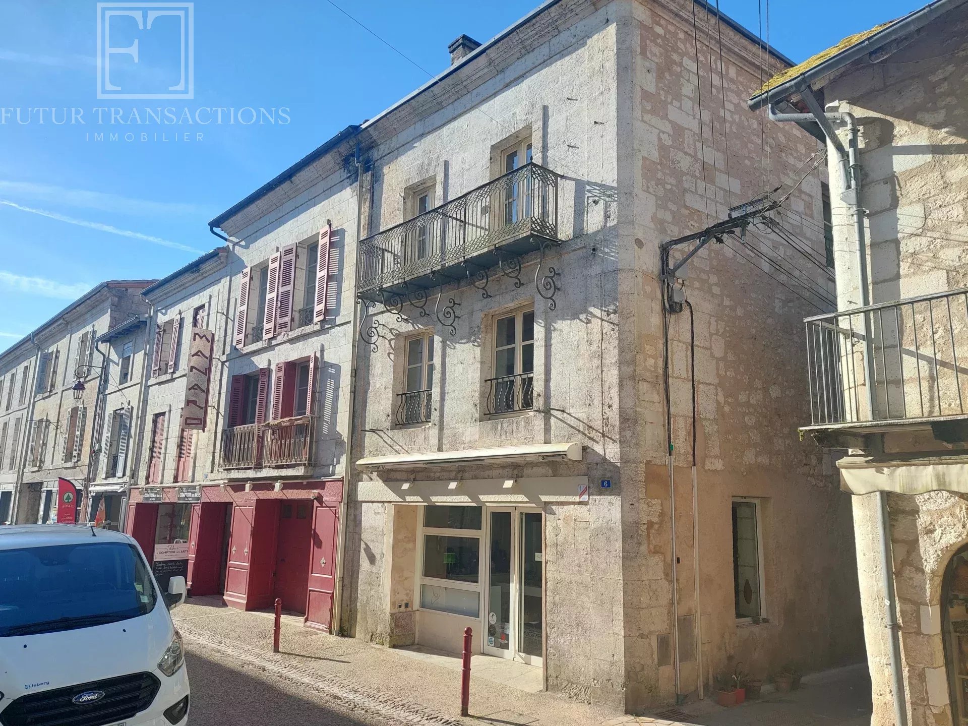 Agence immobilière de FUTUR TRANSACTIONS BRANTOME