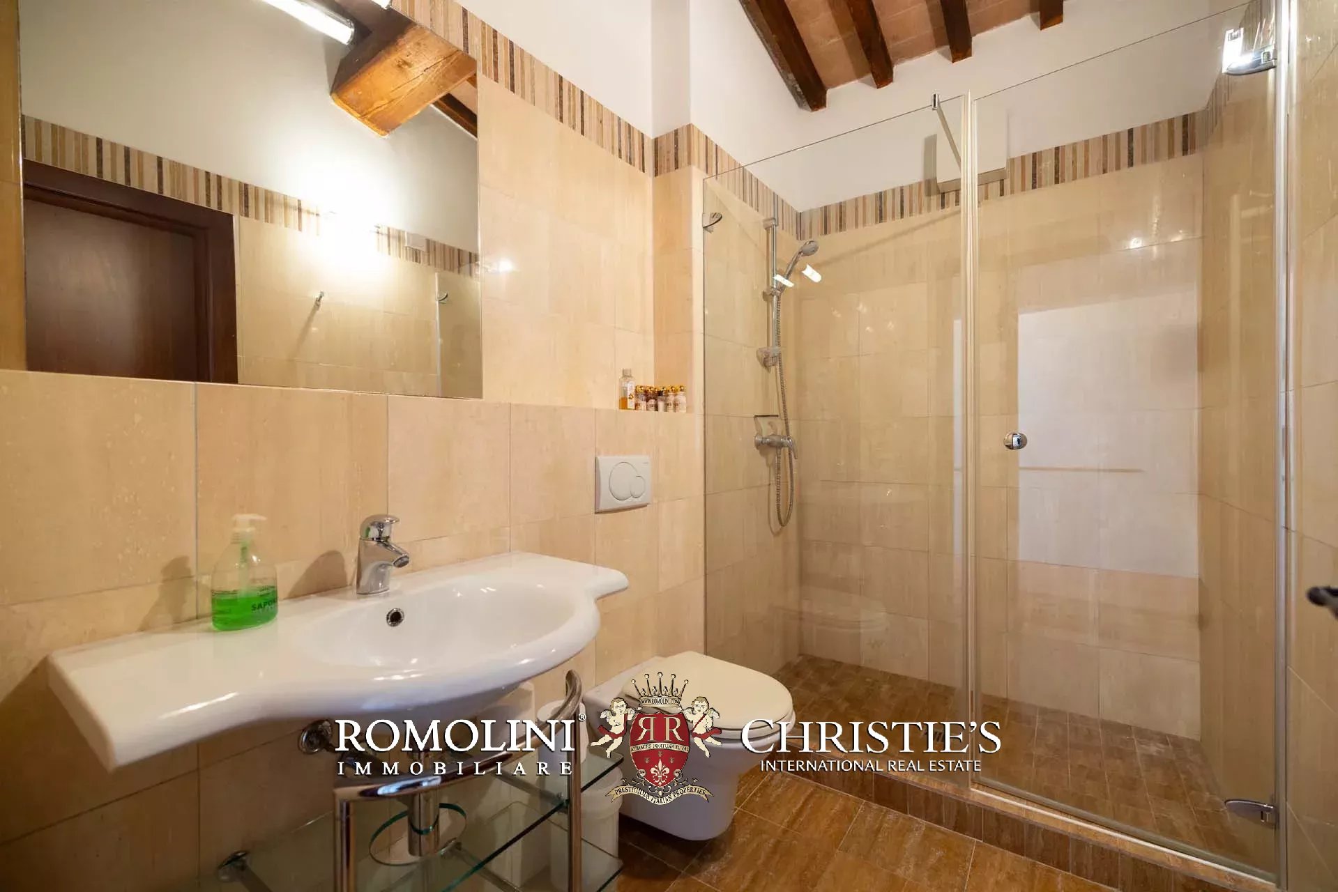 37 Bedroom Villa/Townhouse's Image 73