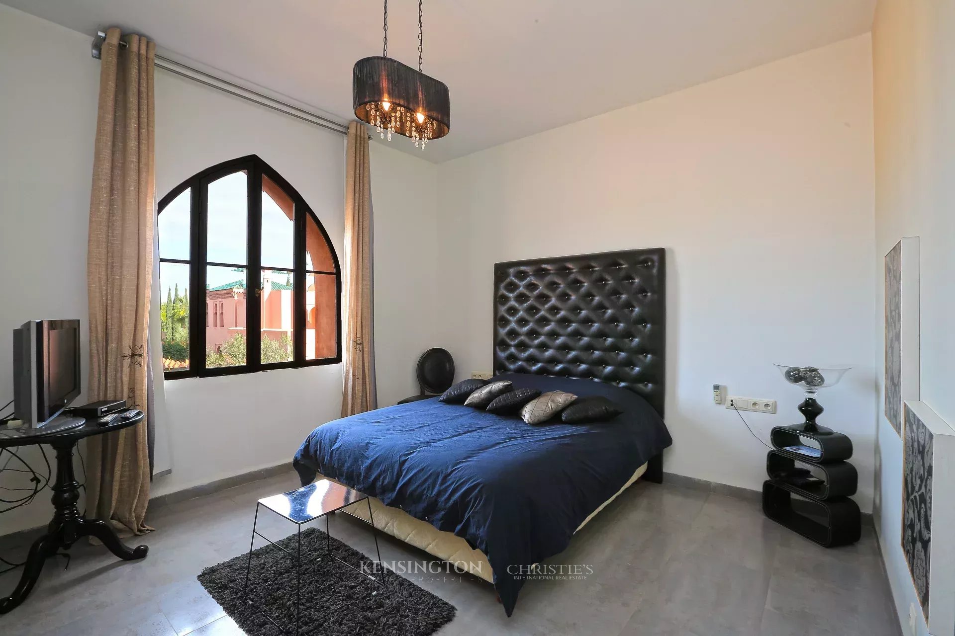 6 Bedroom Villa/Townhouse's Image 26
