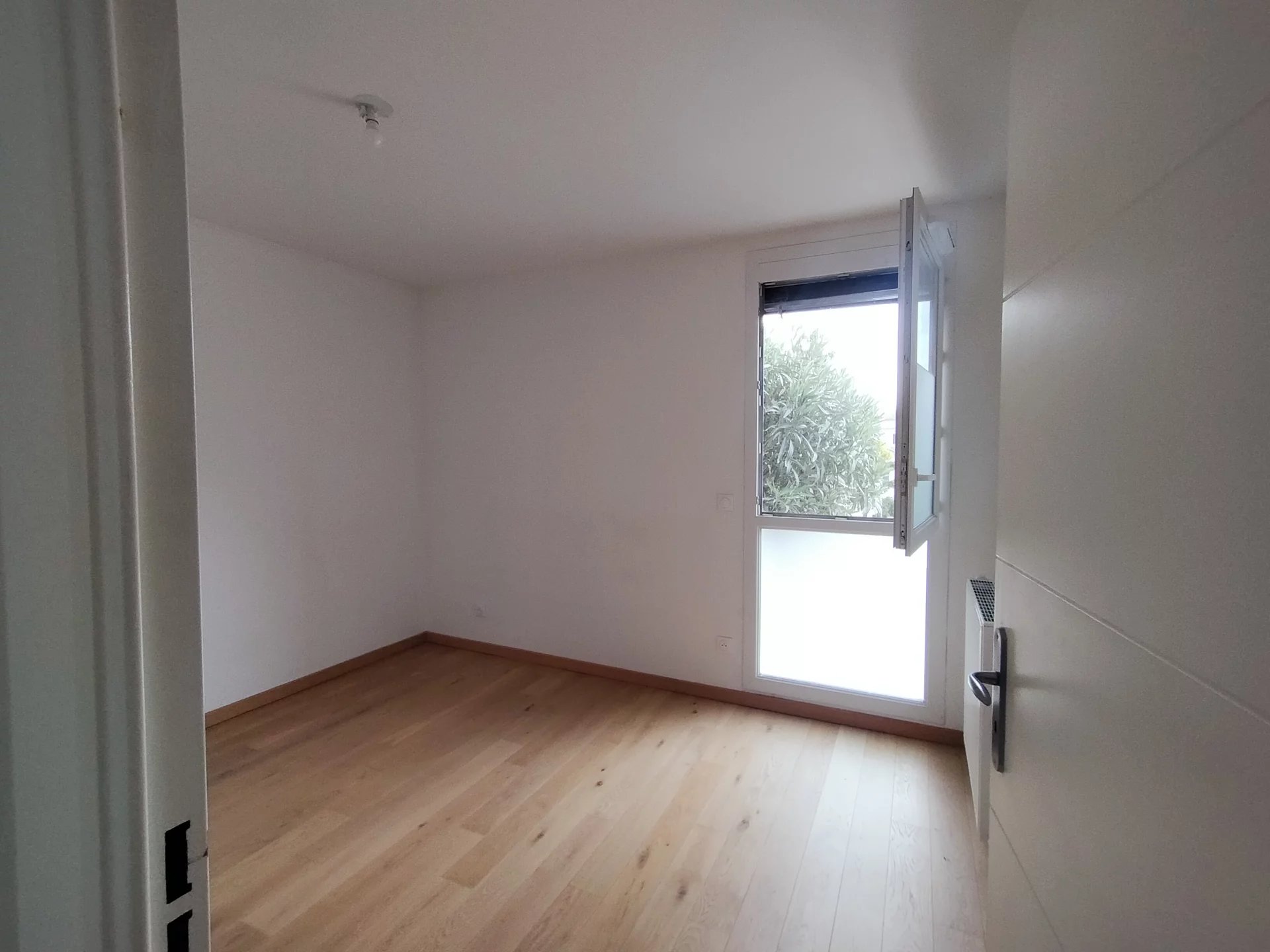 5359152 Location Villeurbanne
