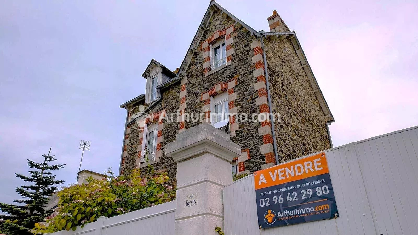 Agence immobilière de 