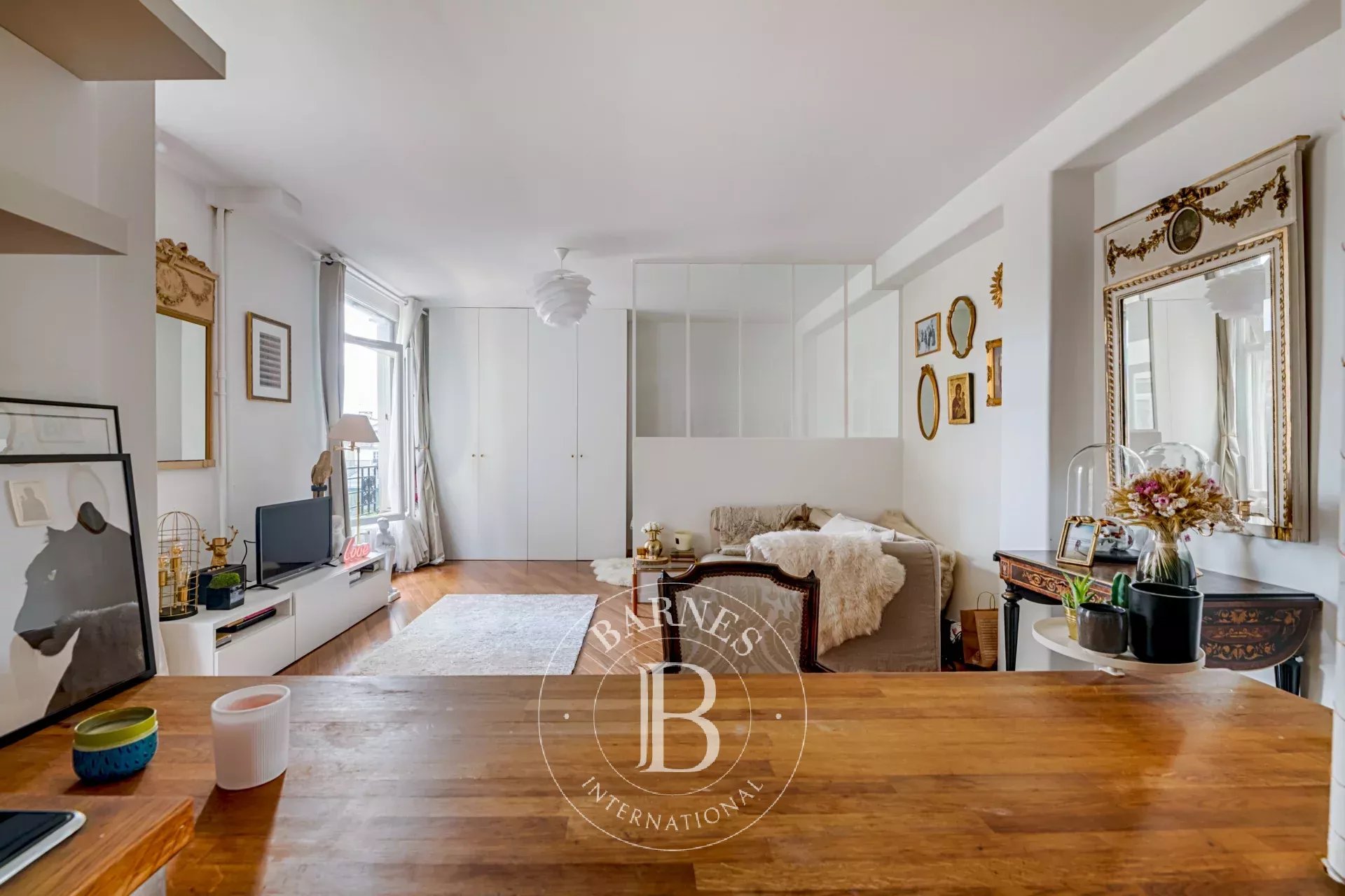 Daire Paris 3ème - picture 8