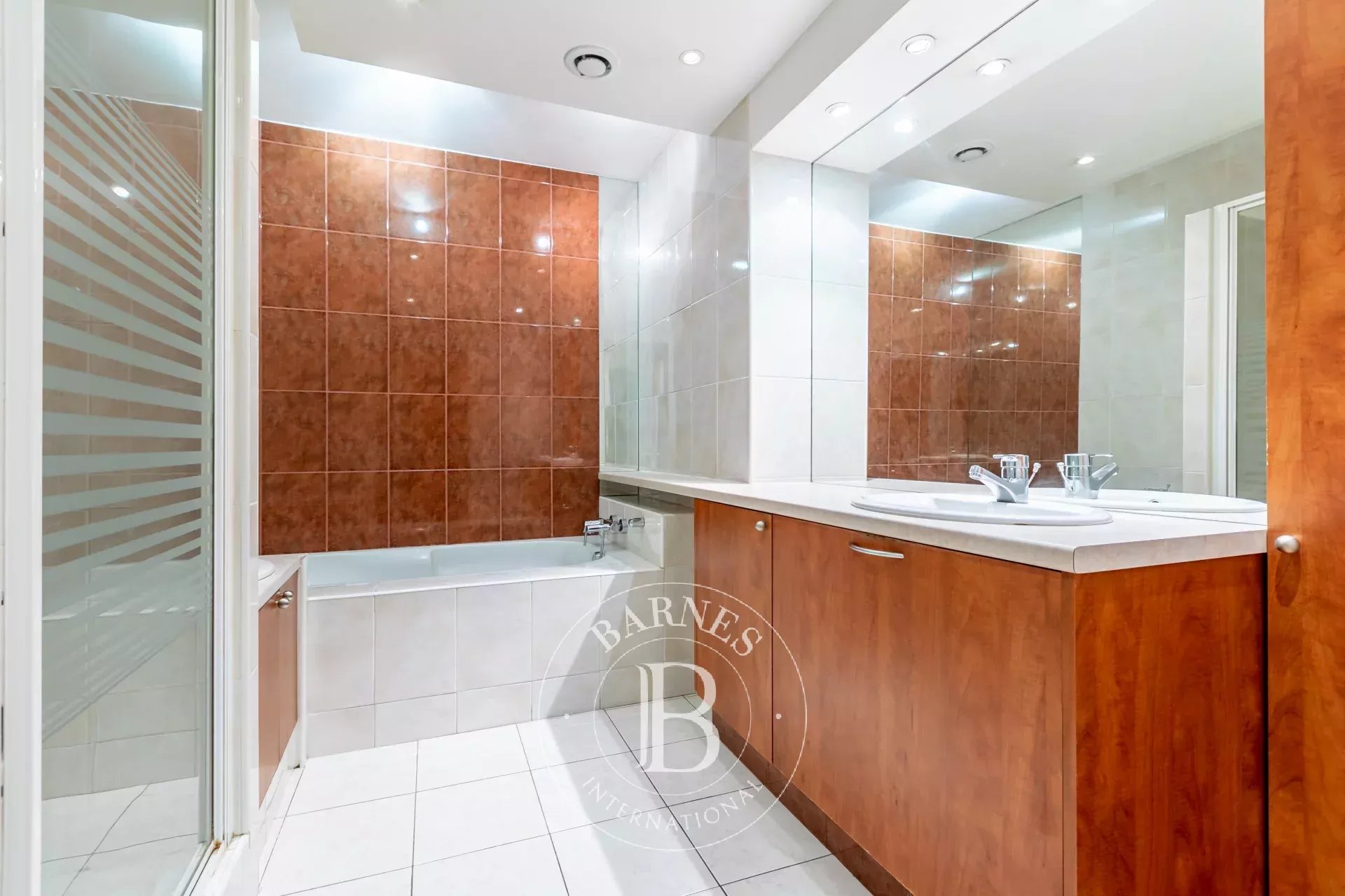 Daire Paris 17ème - picture 9