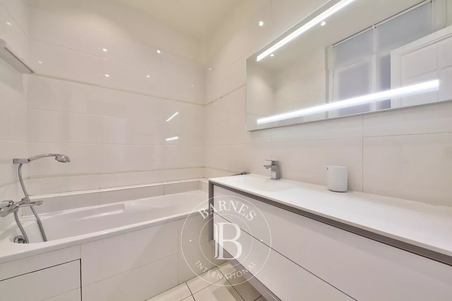 Daire Paris 17ème - picture 13