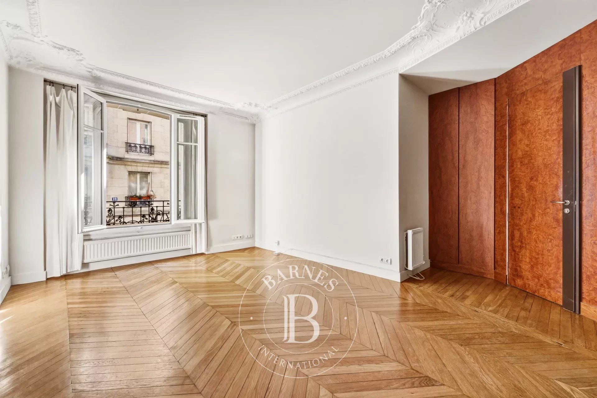 Apartment Paris 75014  -  ref 87021145 (picture 1)