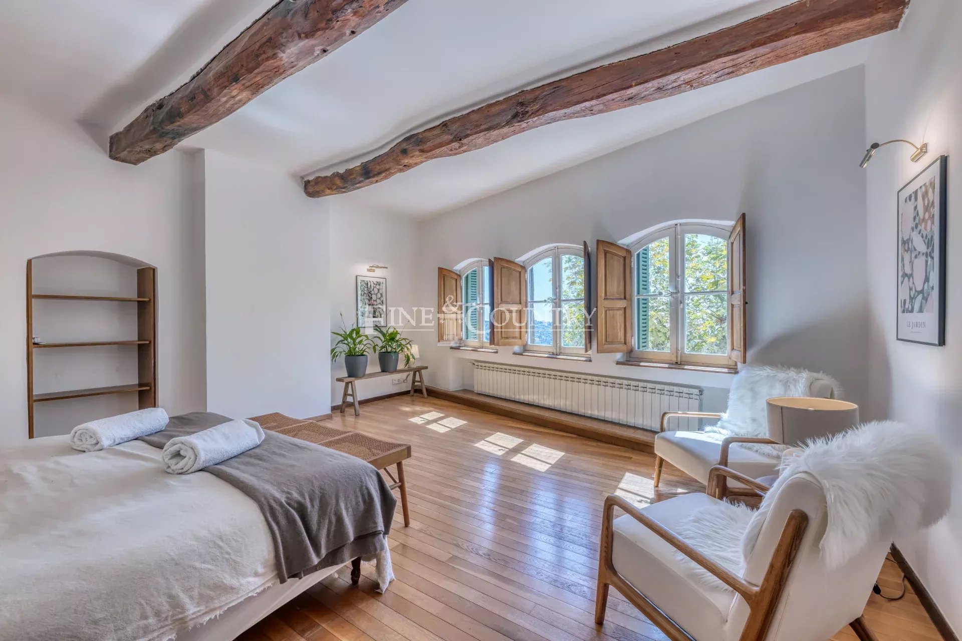 Photo of For sale property in Grasse with sea view