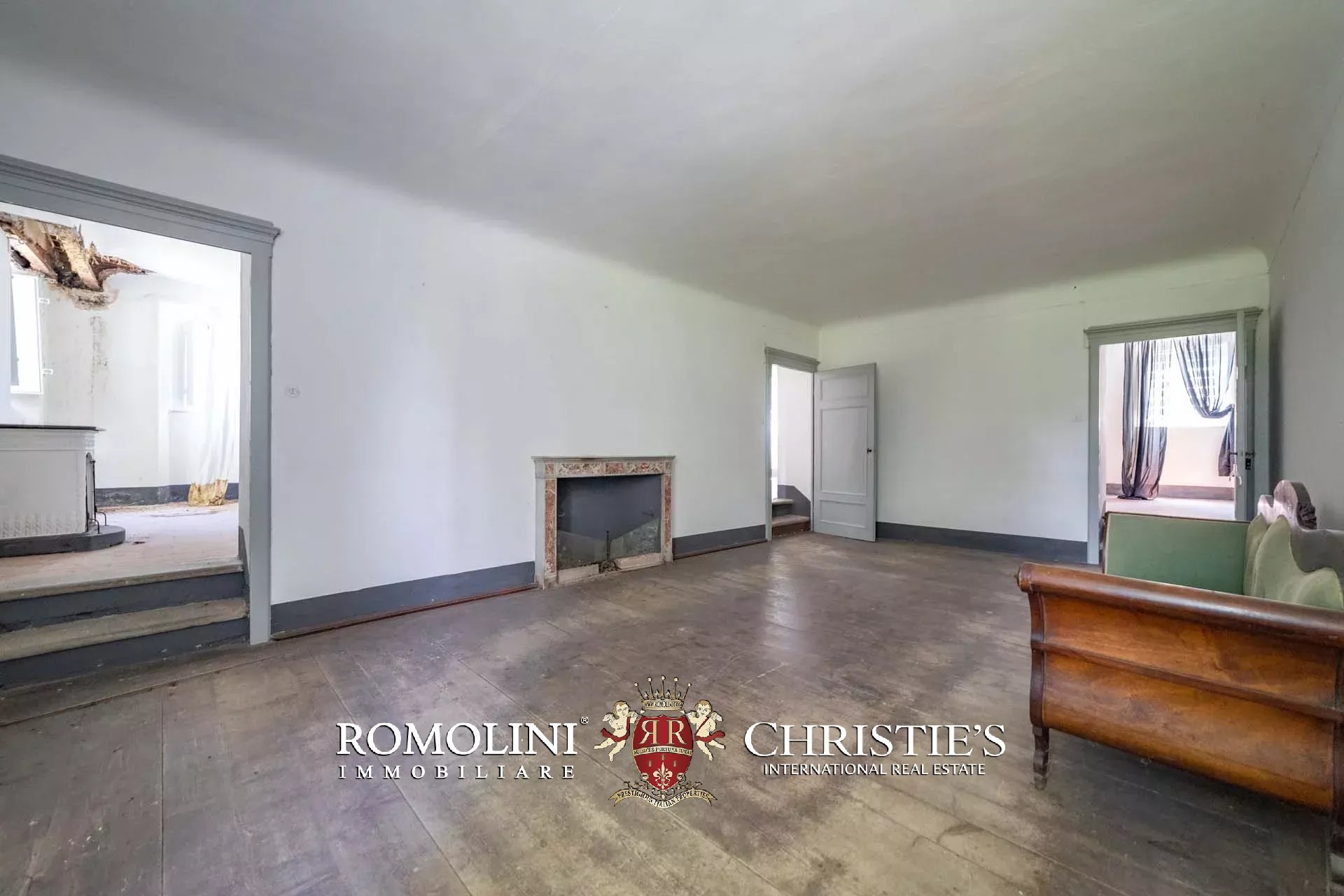 15 Bedroom Villa/Townhouse's Image 94