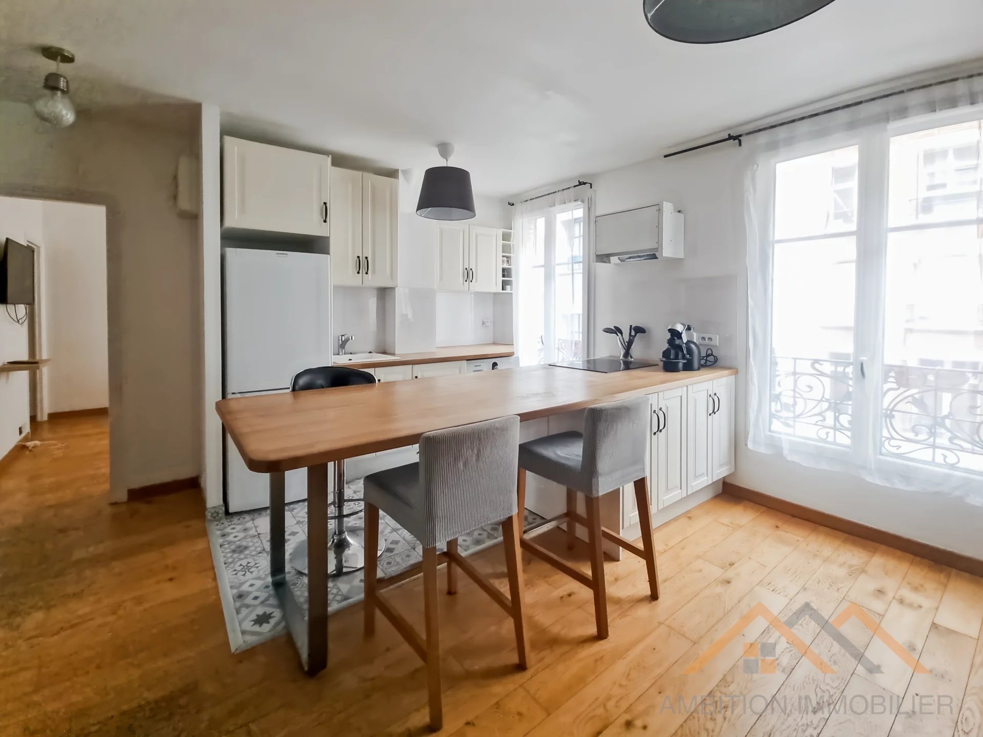 Agence immobilière de 