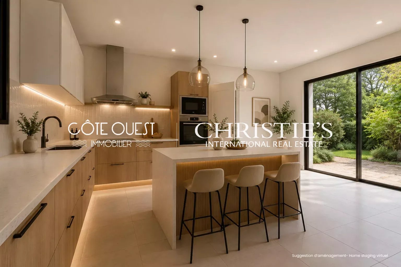 4 Bedroom Villa/Townhouse's Image 4