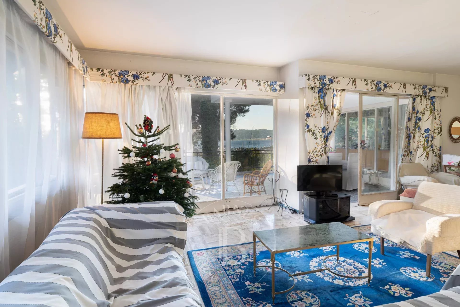 Villa Antibes - picture 7