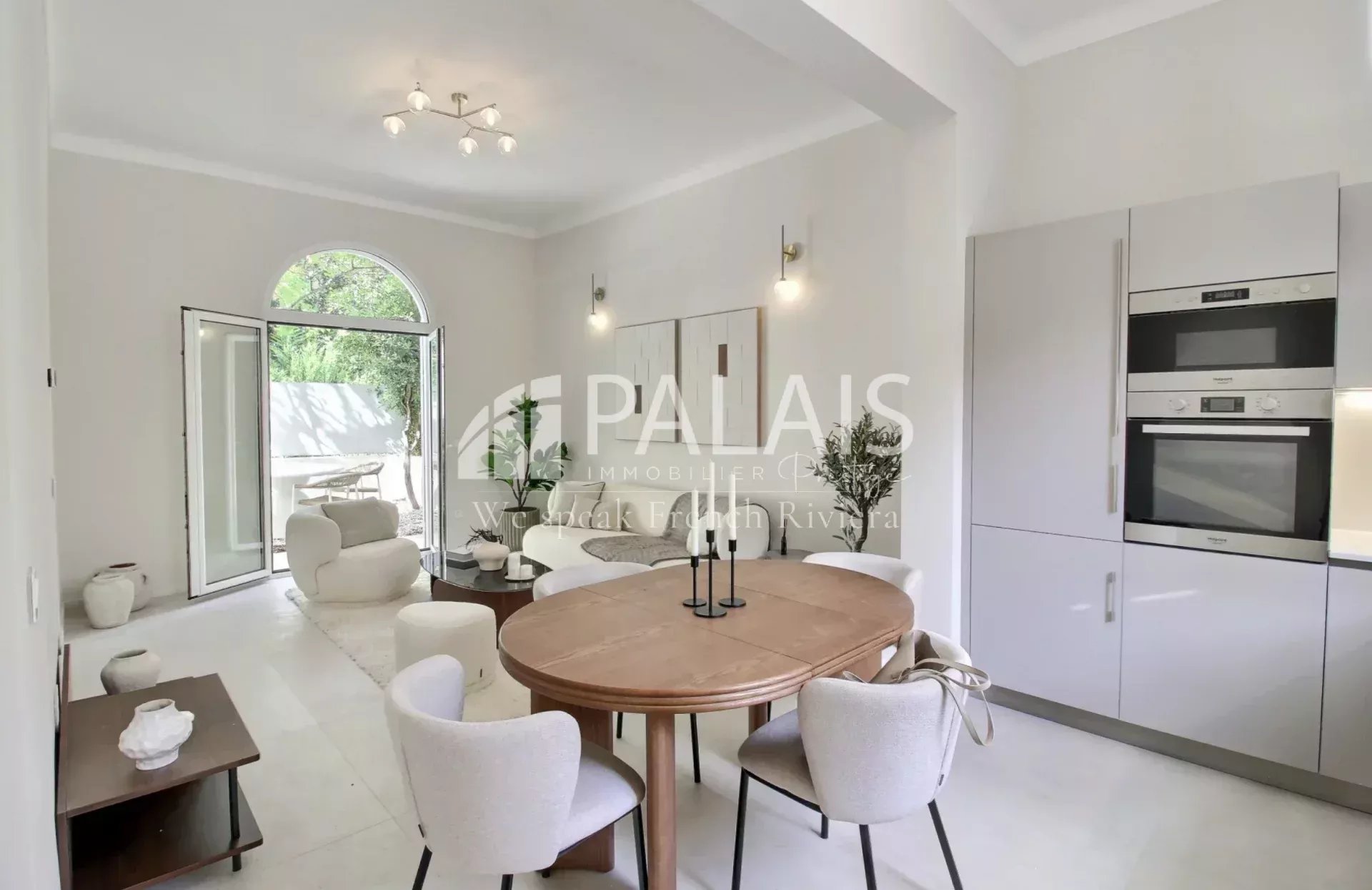 Agence immobilière de 