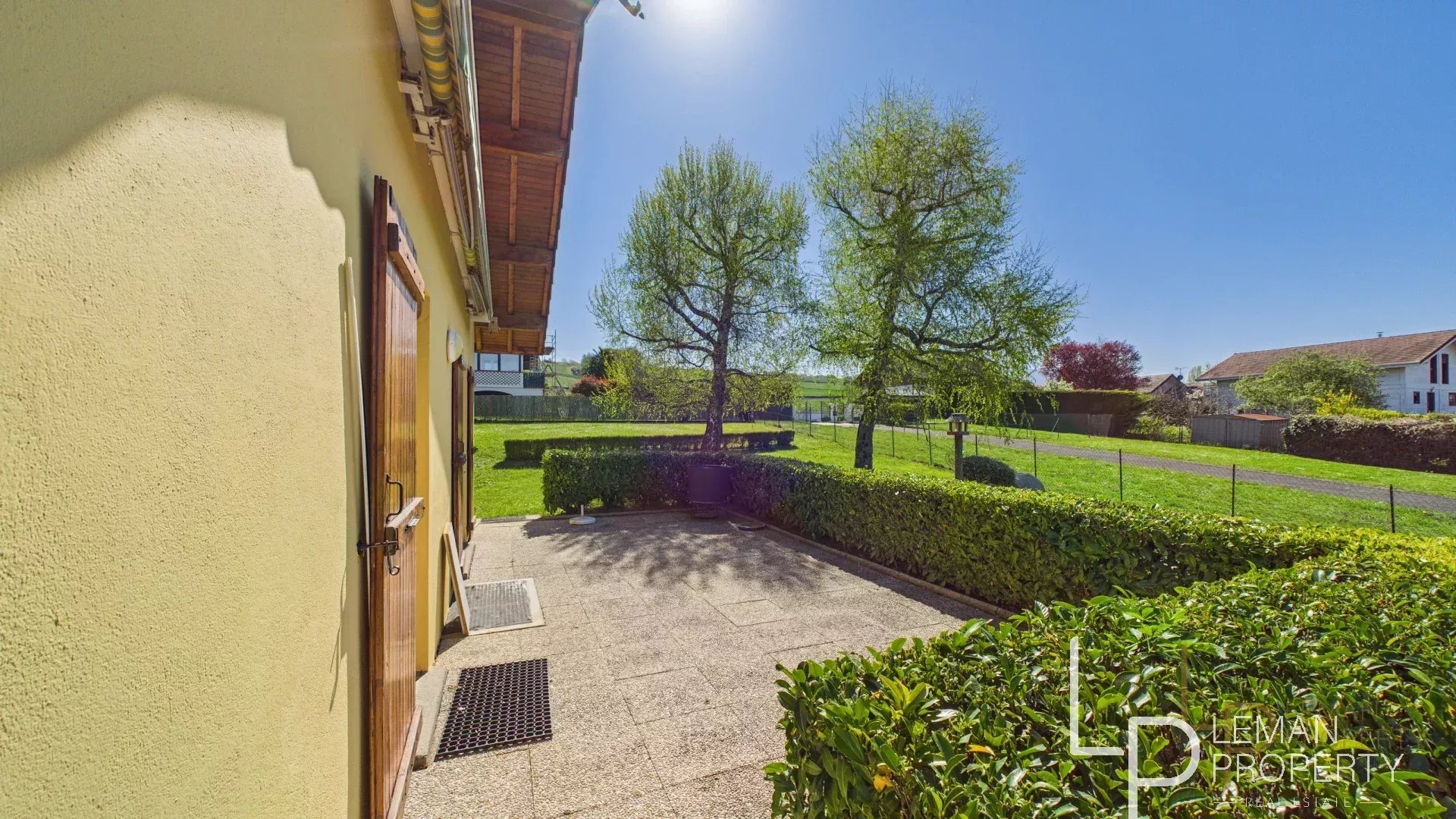 maison en vente sur www.leman-property.com