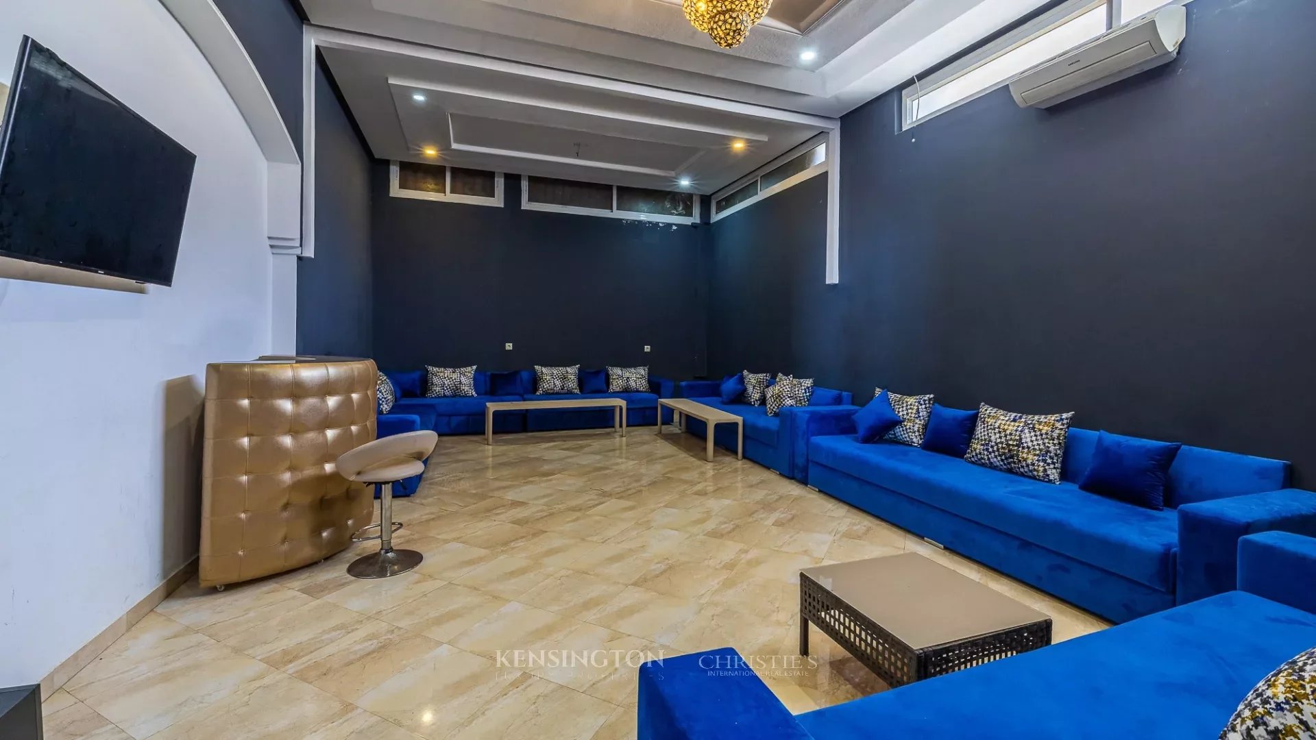 7 Bedroom Villa/Townhouse's Image 41
