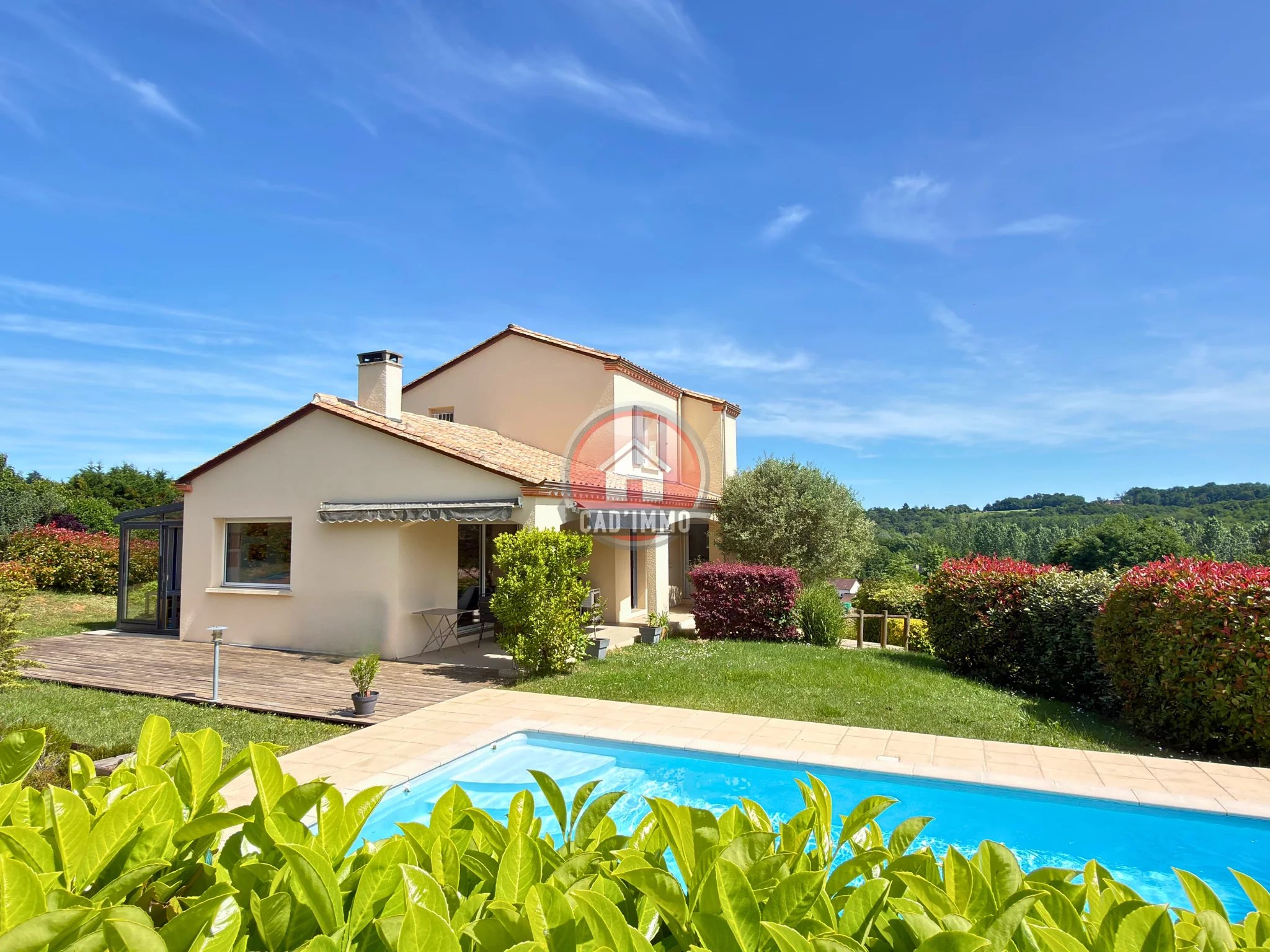Maison d'architecte avec piscine