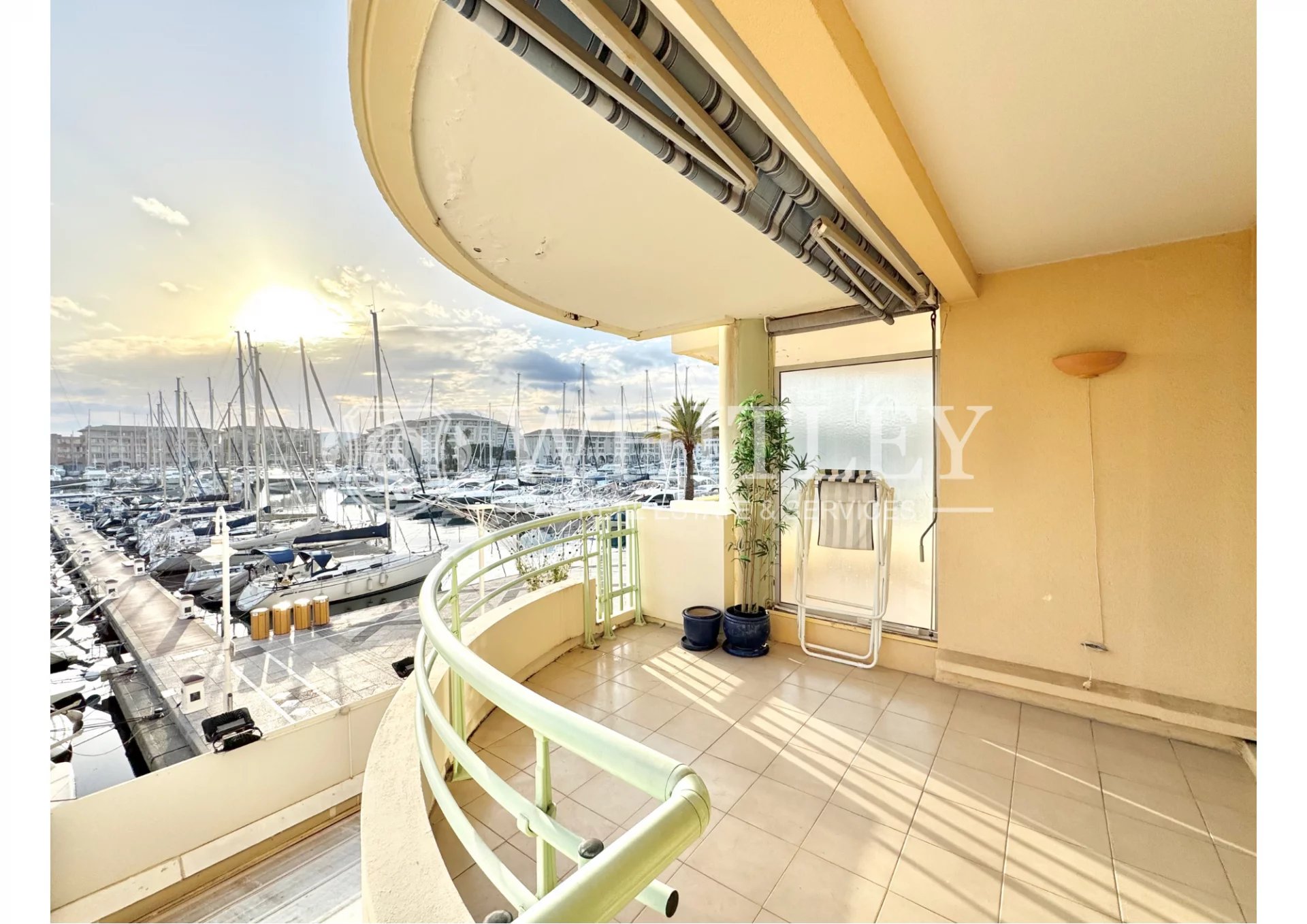 Vente Appartement Fréjus
