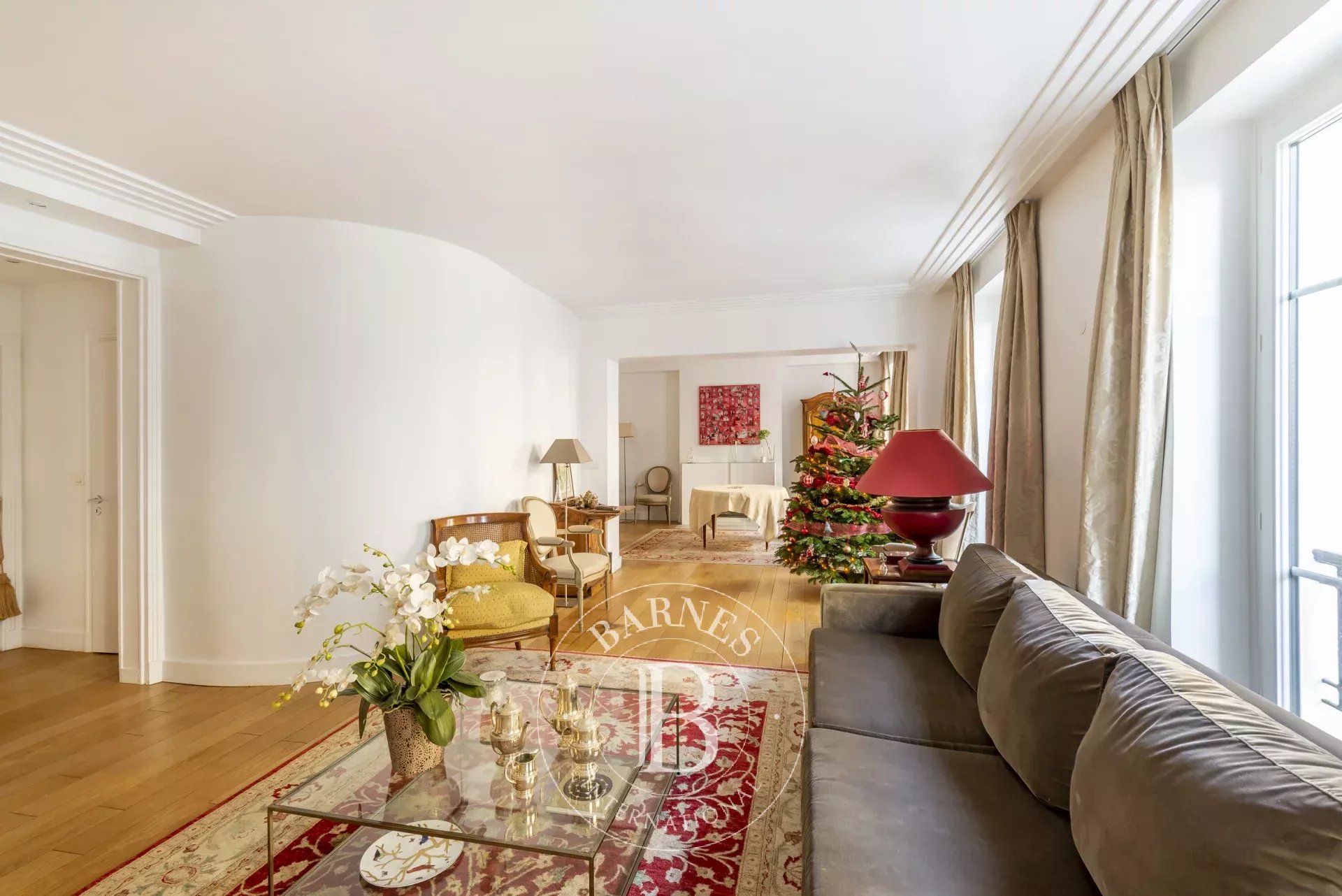 4-BEDROOM FAMILY APARTMENT FOR SALE - NEUILLY / CHEZY PERRONET - picture 18