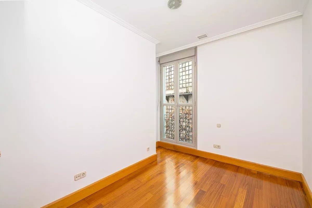 Daire Madrid - picture 25