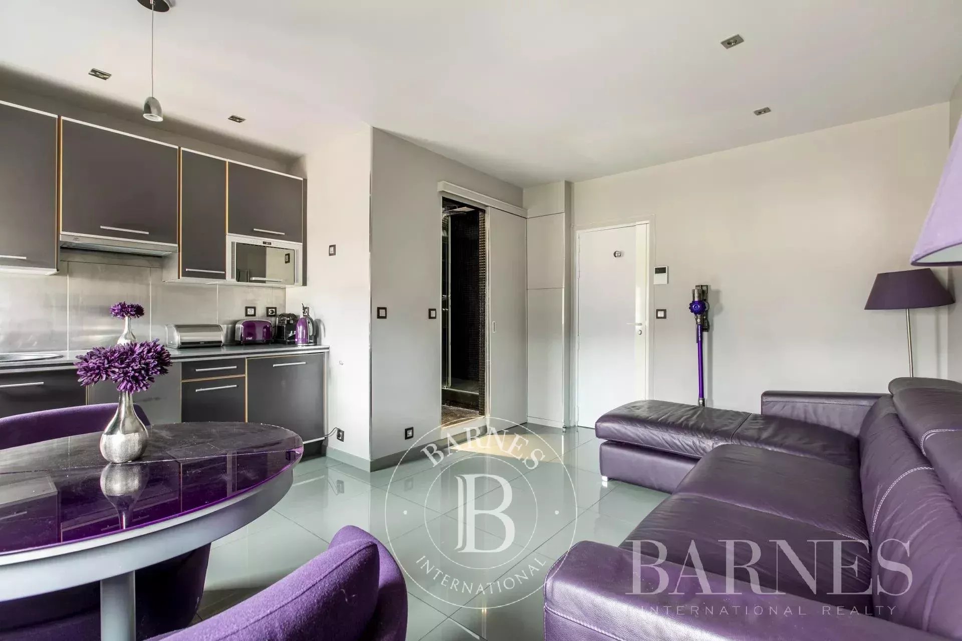 Daire Paris 8ème - picture 5