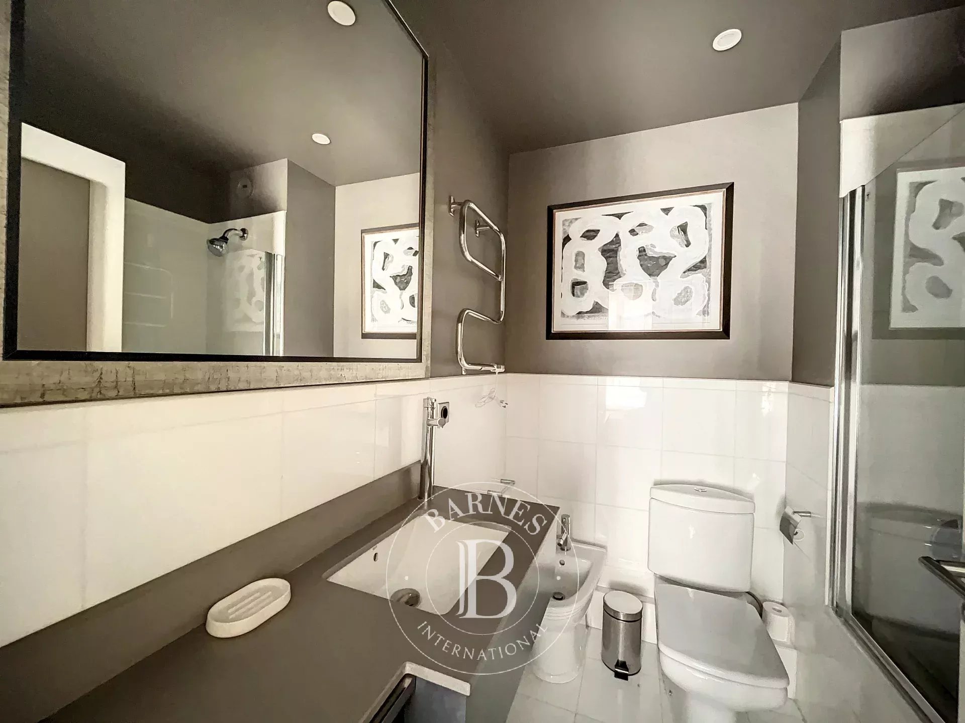 Daire Paris 8ème - picture 10