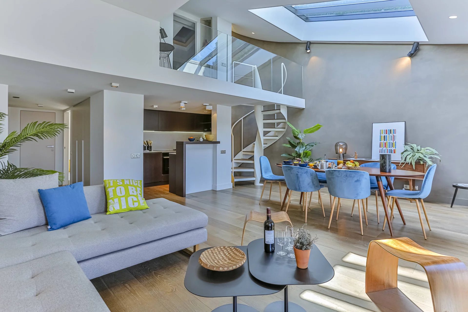 Agence immobilière de 