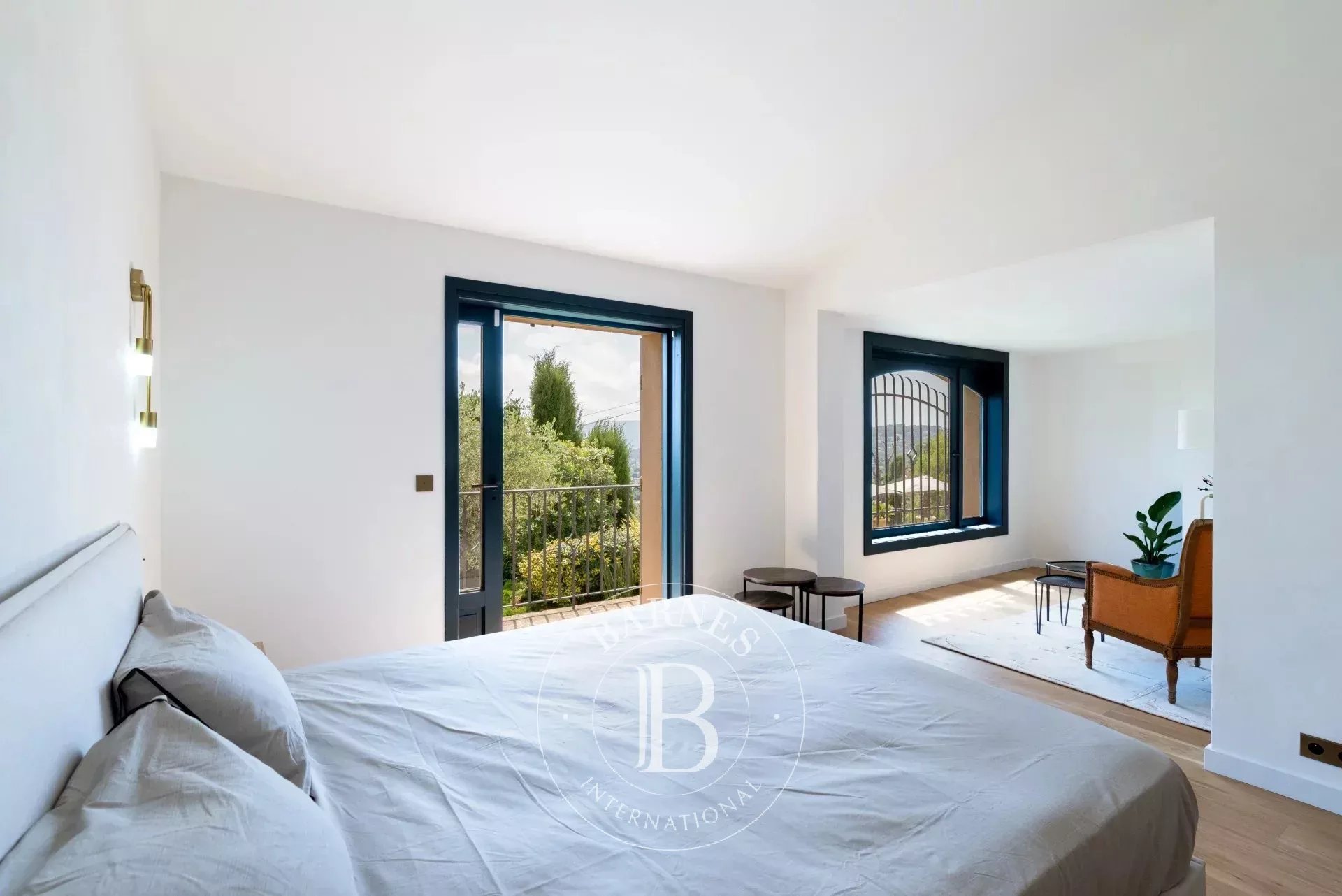 Ev Mougins - picture 13