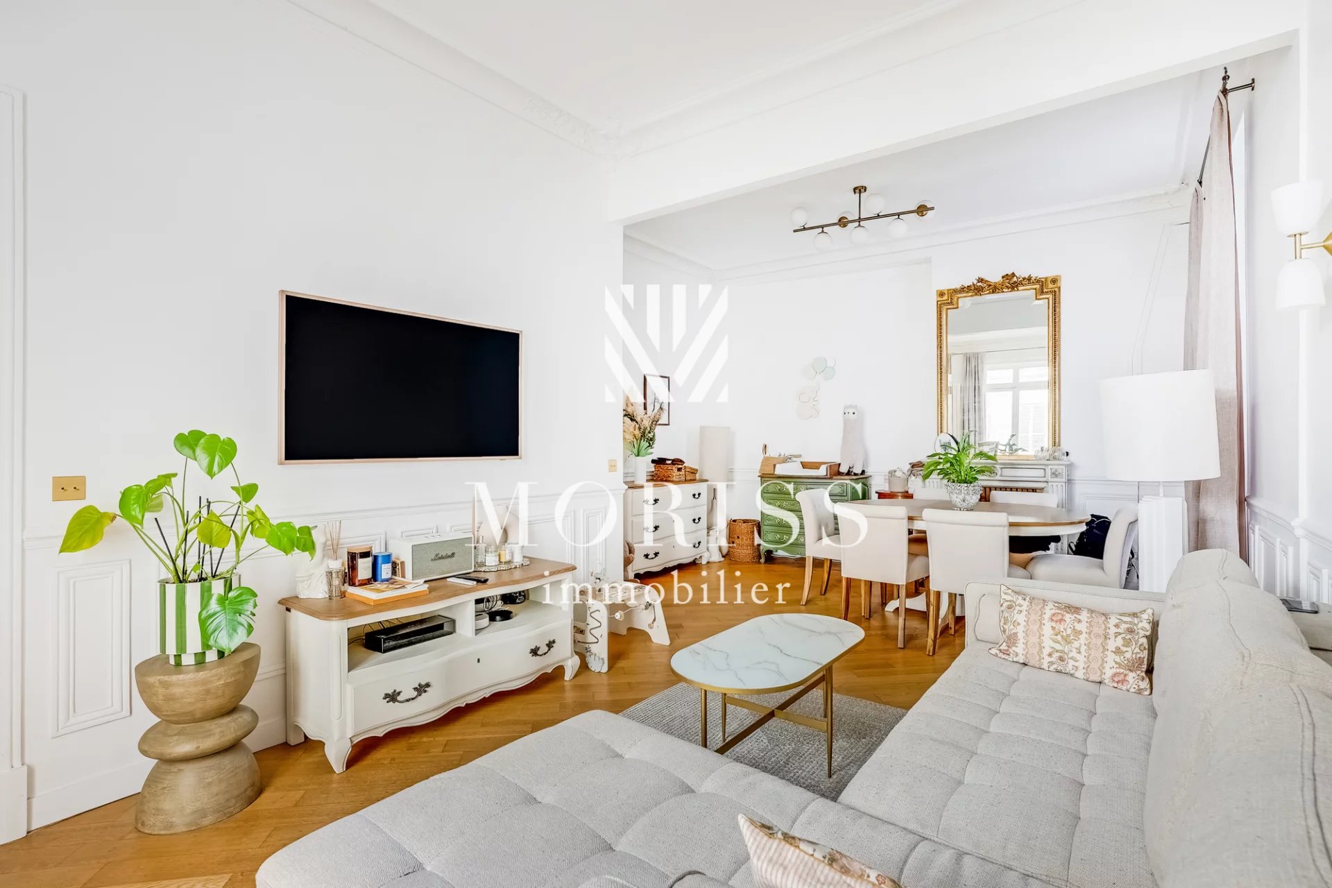 APPARTEMENT DEUX PIÈCES - RUE CADET - 75009 PARIS - Image Array