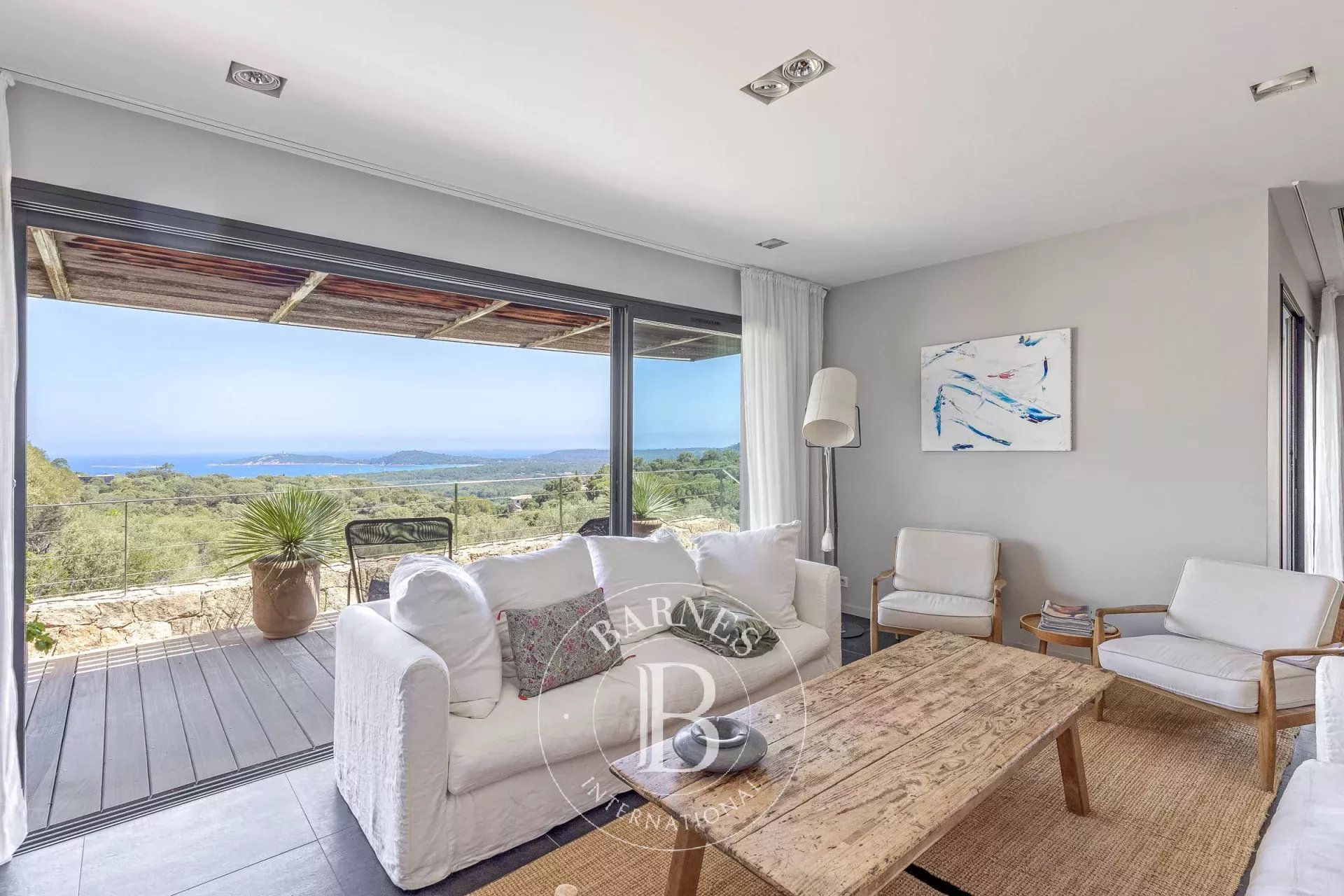 Villa Sainte-Lucie-de-Porto-Vecchio  -  ref 84544774 (picture 3)