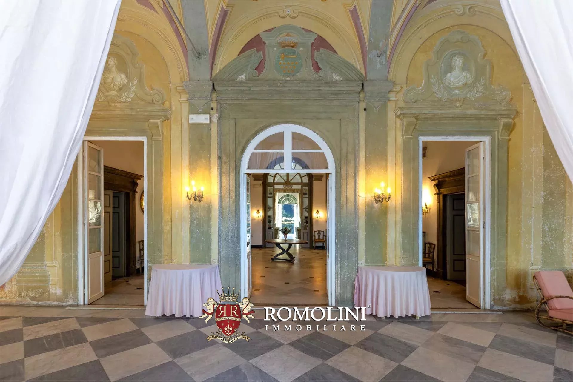 14 Bedroom Villa/Townhouse's Image 88
