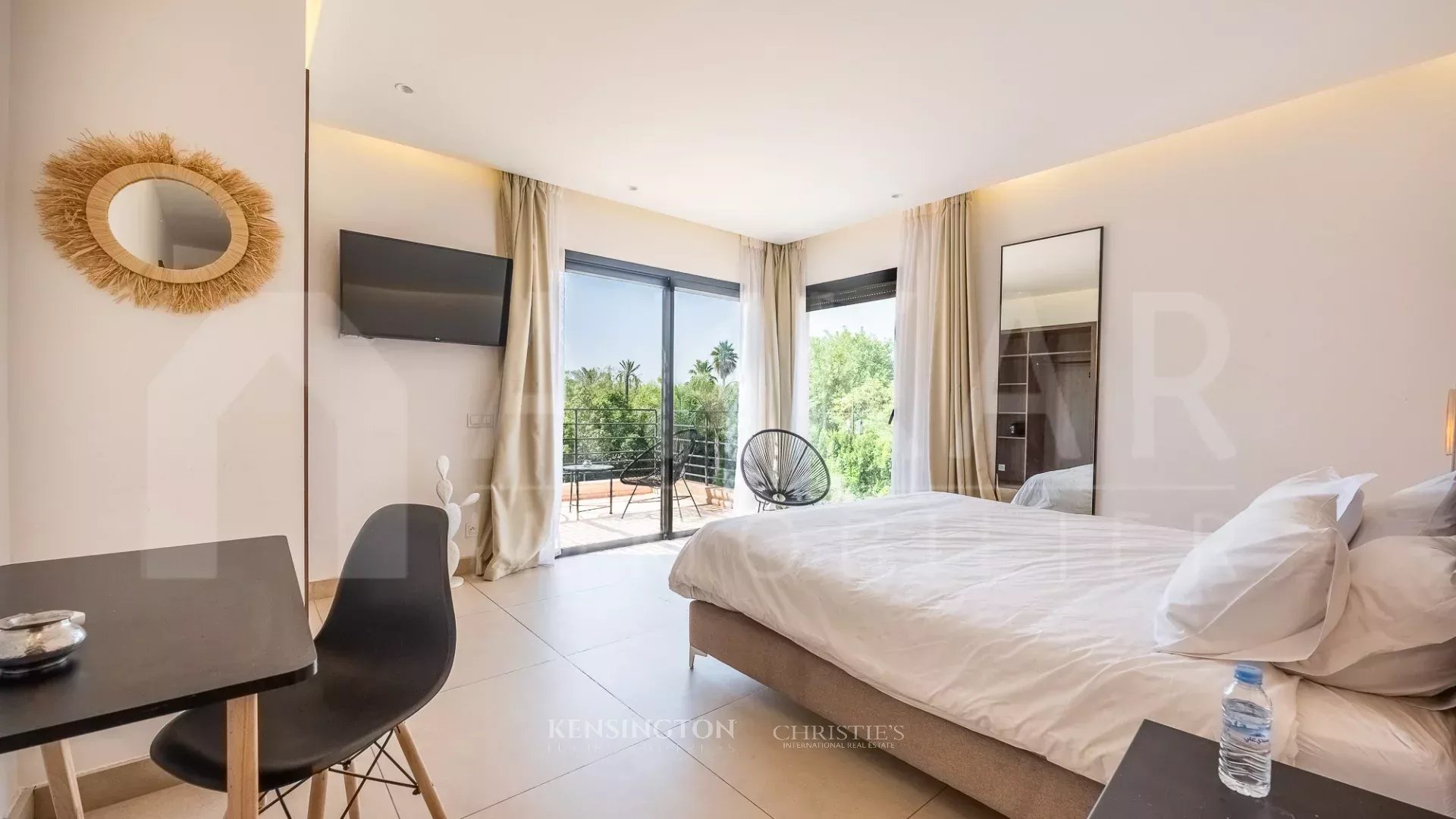 5 Bedroom Villa/Townhouse's Image 22
