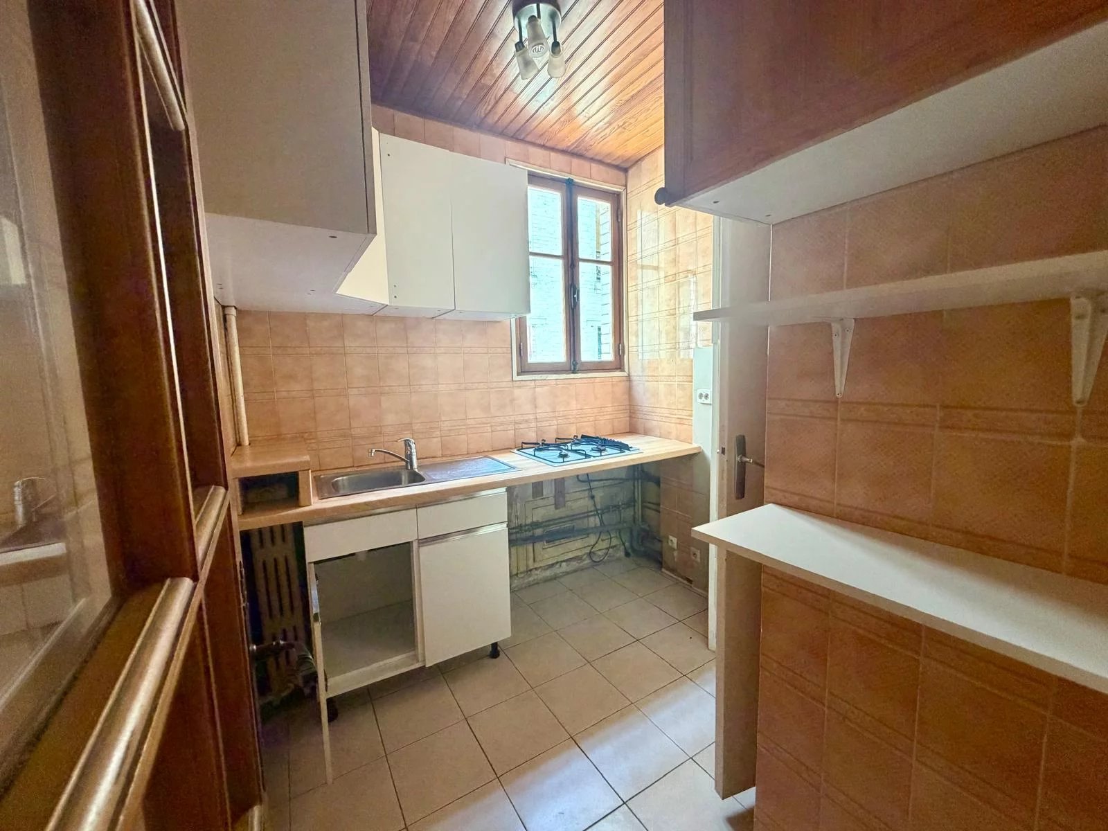 PARIS 75014 APPARTEMENT 2 PIÈCES DE 37m² - Image Array