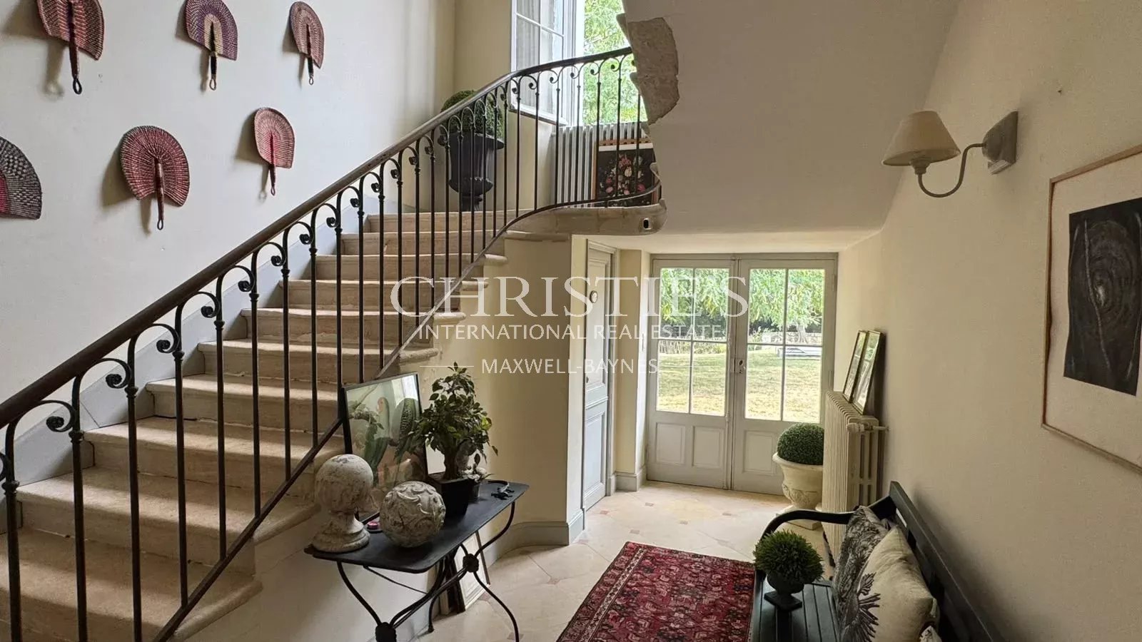 9 Bedroom Villa/Townhouse's Image 11