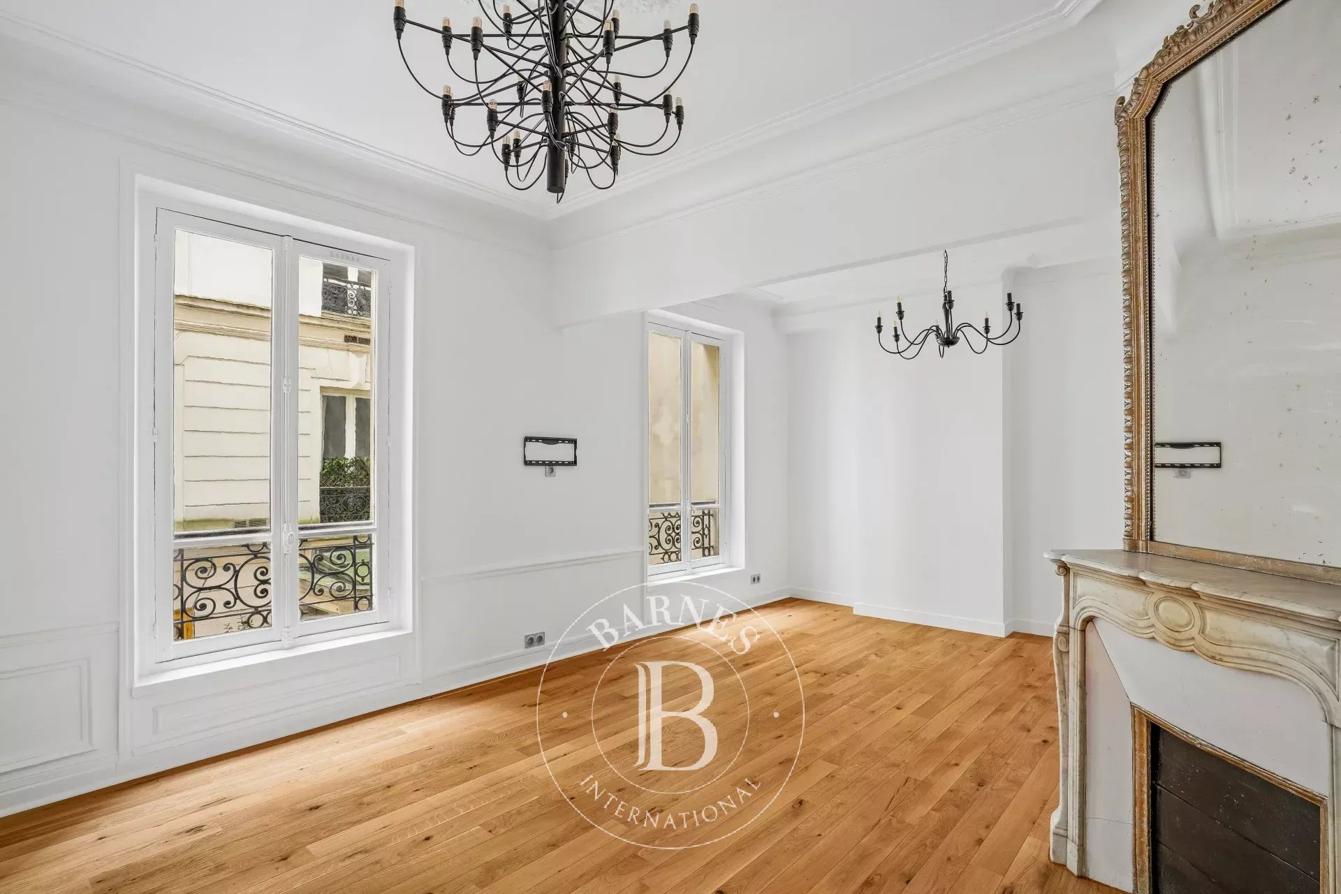 Appartement Paris 75007  -  ref 86895478 (picture 1)