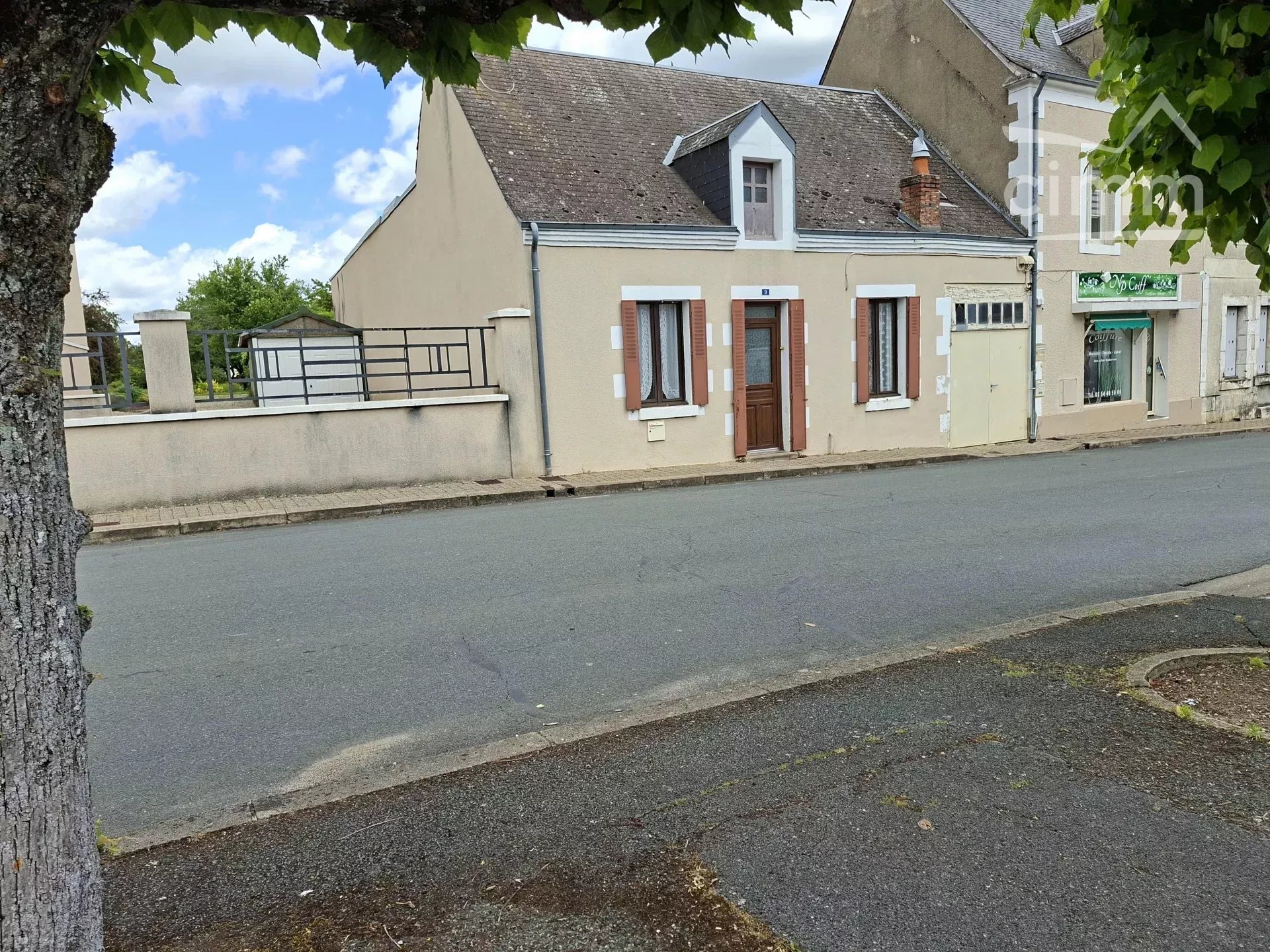 Agence immobilière de 