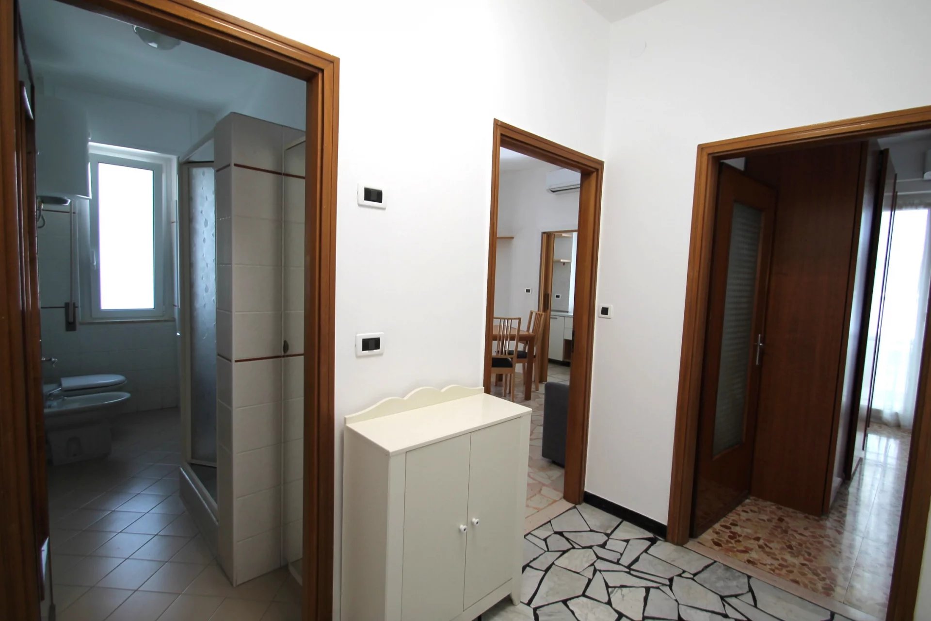 Affitto stagionale Appartamento Loano