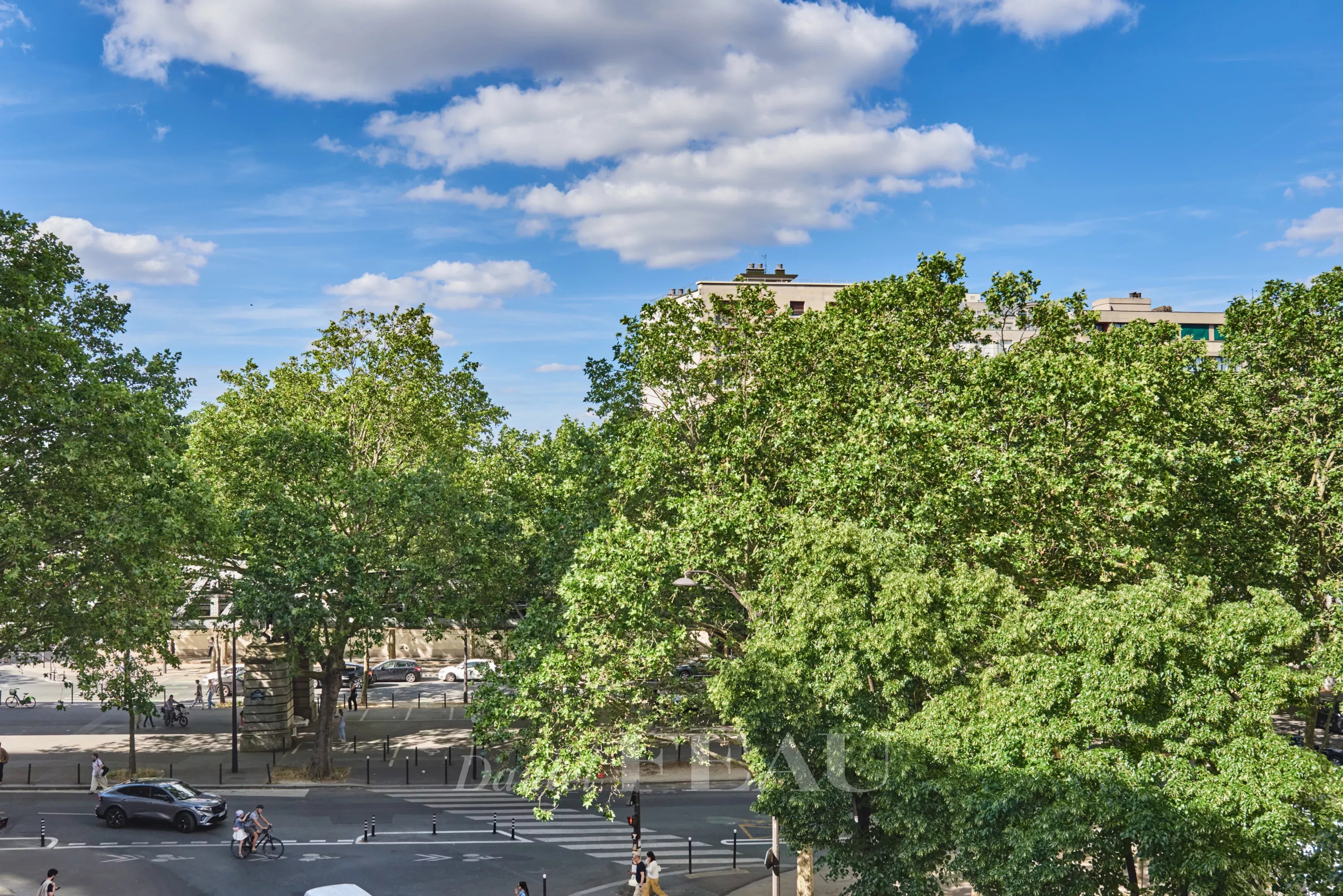 Sale Apartment Paris 14th