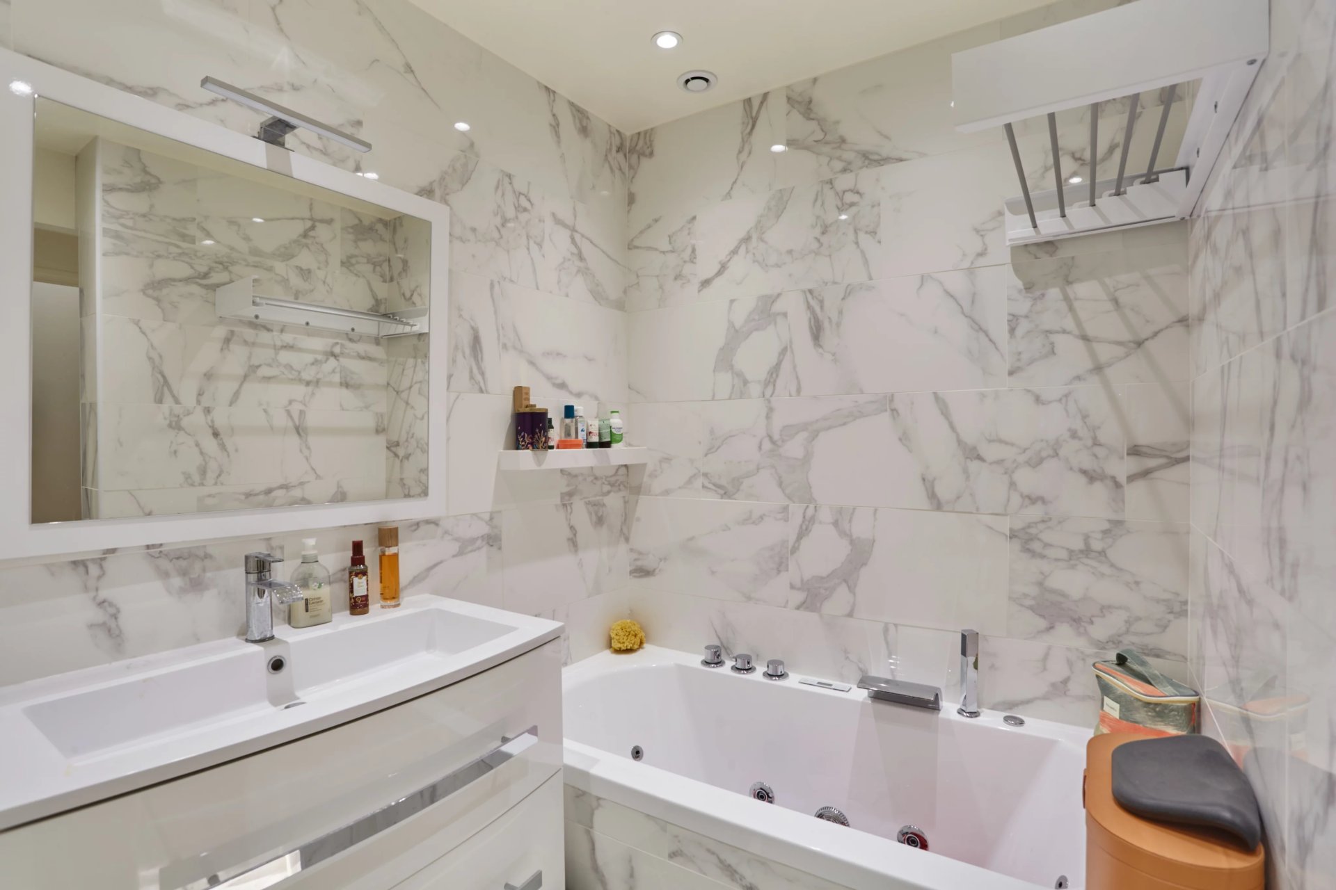 2 Bedroom Apartment/Flat's Image 8