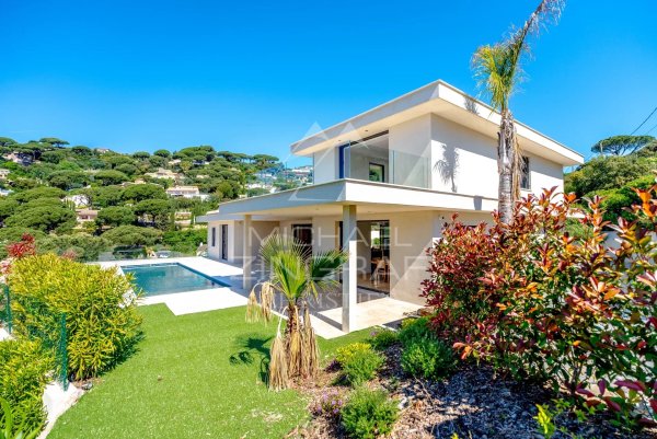 Villa Sainte-Maxime - Contemporary — photo 4