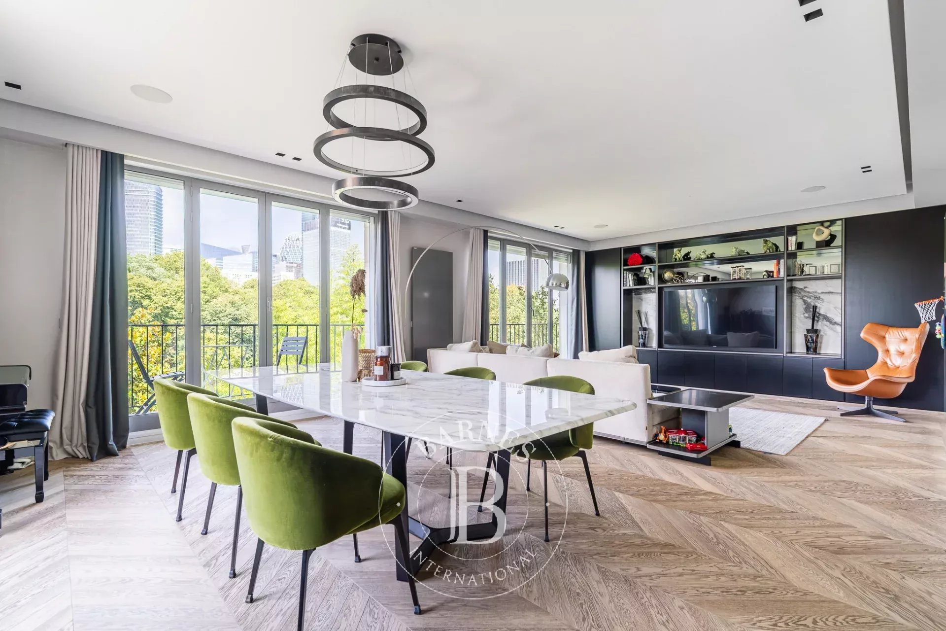 Apartment Neuilly-sur-Seine  -  ref 87129694 (picture 1)