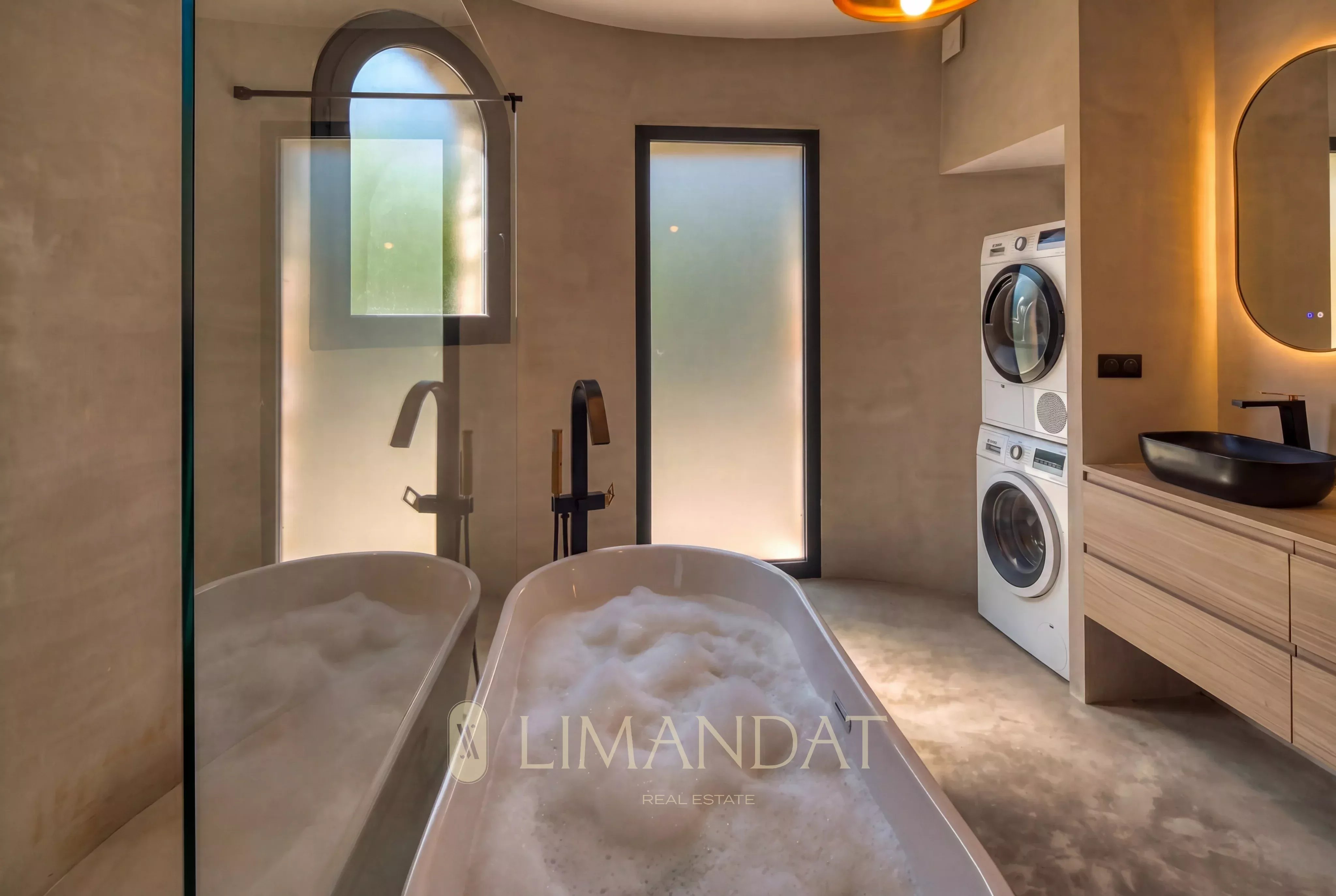 CANNES OXFORD - CHARMING VILLA + LAND CONSTRUCTIBLE