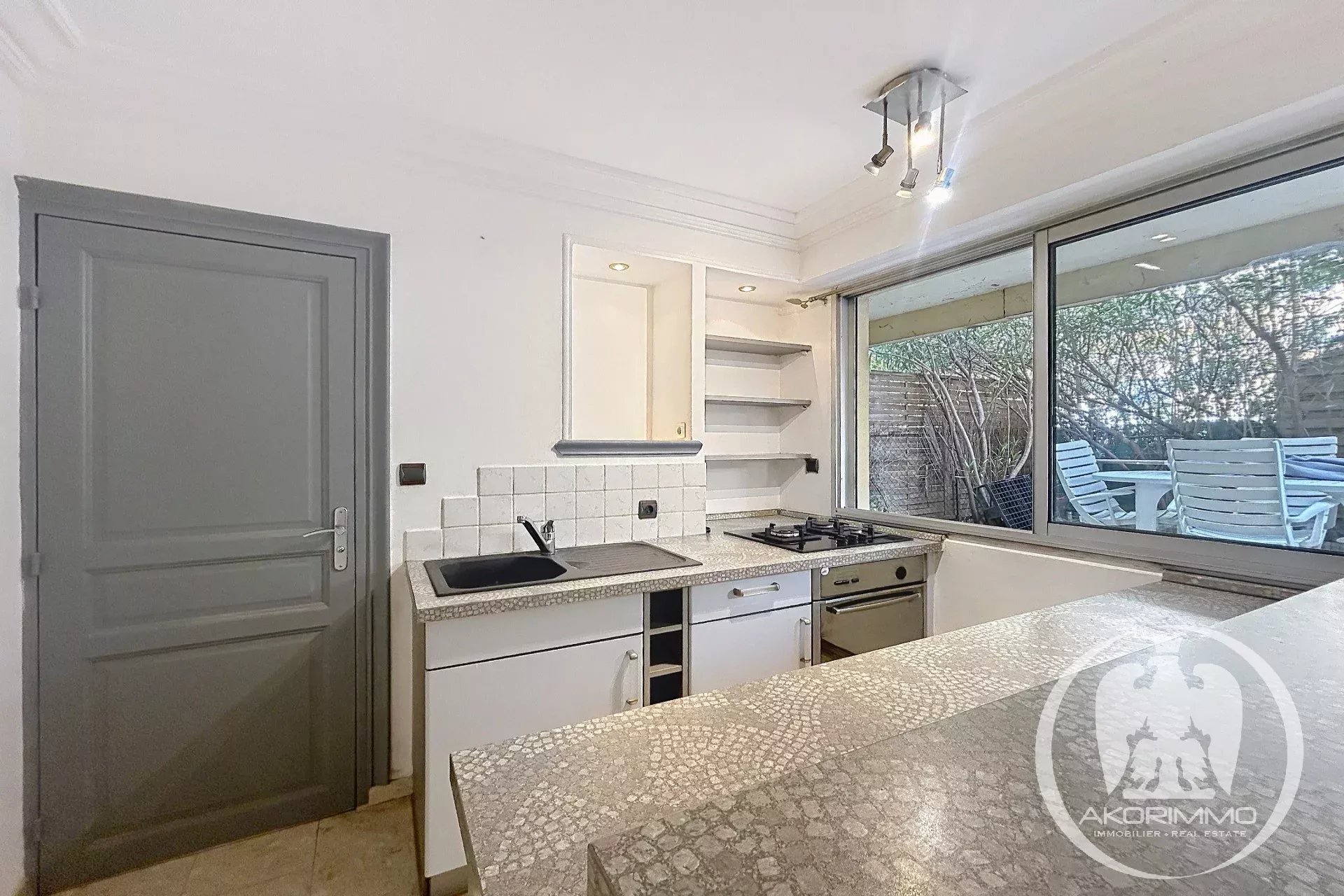 <span class='fw-semibold text-nowrap'>Appartamento</span>  - <span class='text-nowrap'>Monolocale</span>  - <span class='text-nowrap'>26.5 m²</span> - <span class='text-nowrap'> &