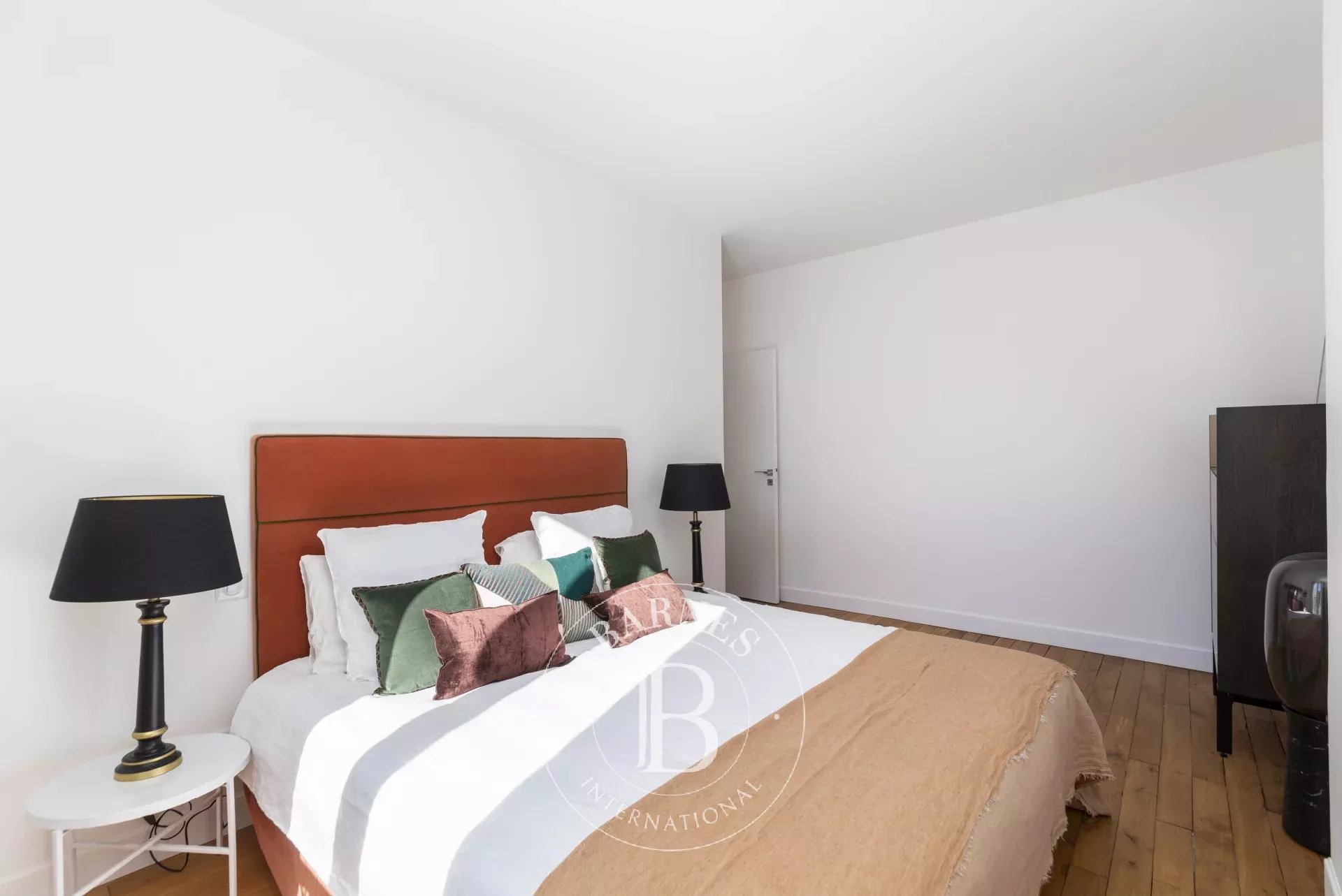 Daire Paris 6ème - picture 8