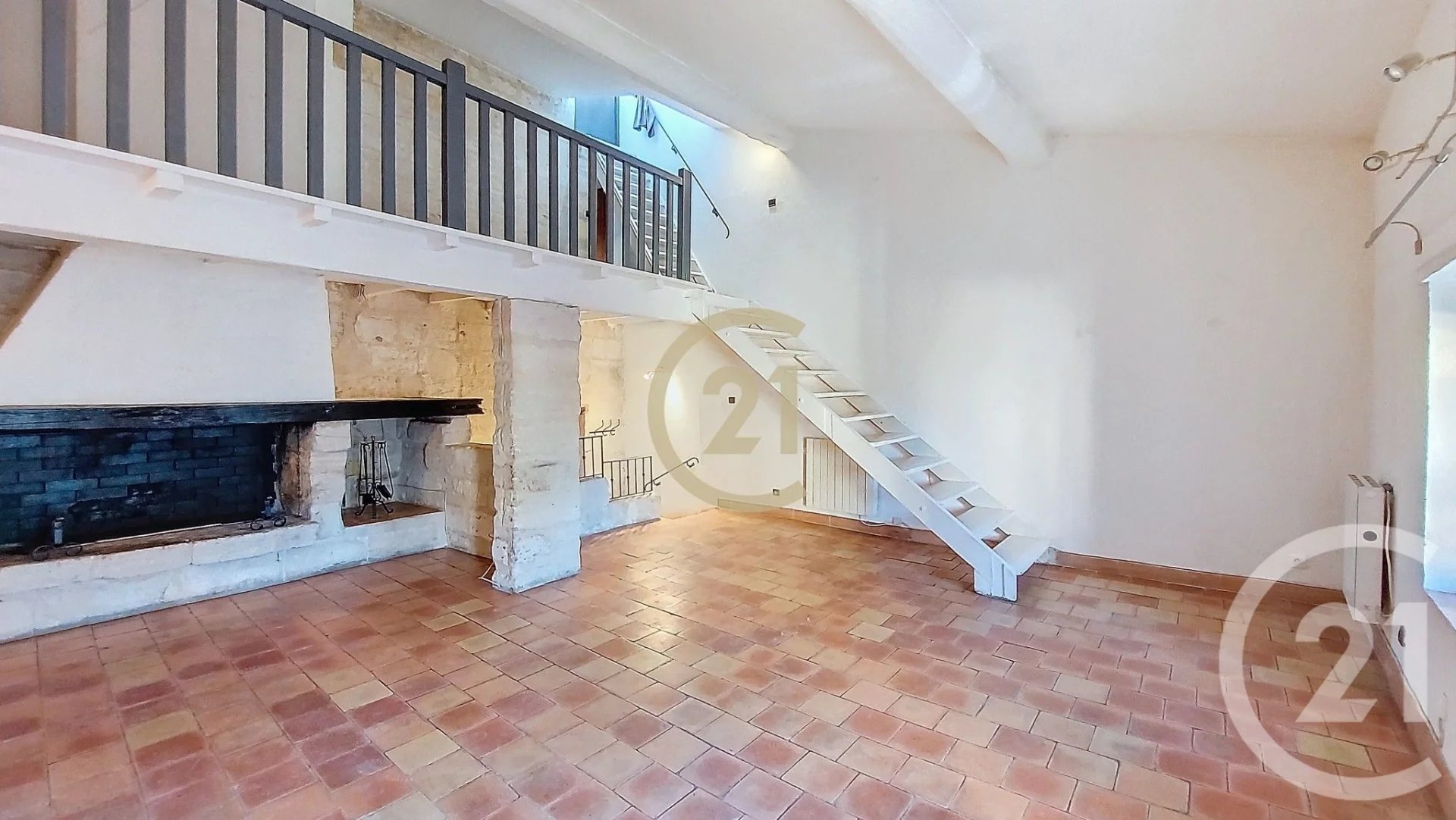 Location Appartement Aramon