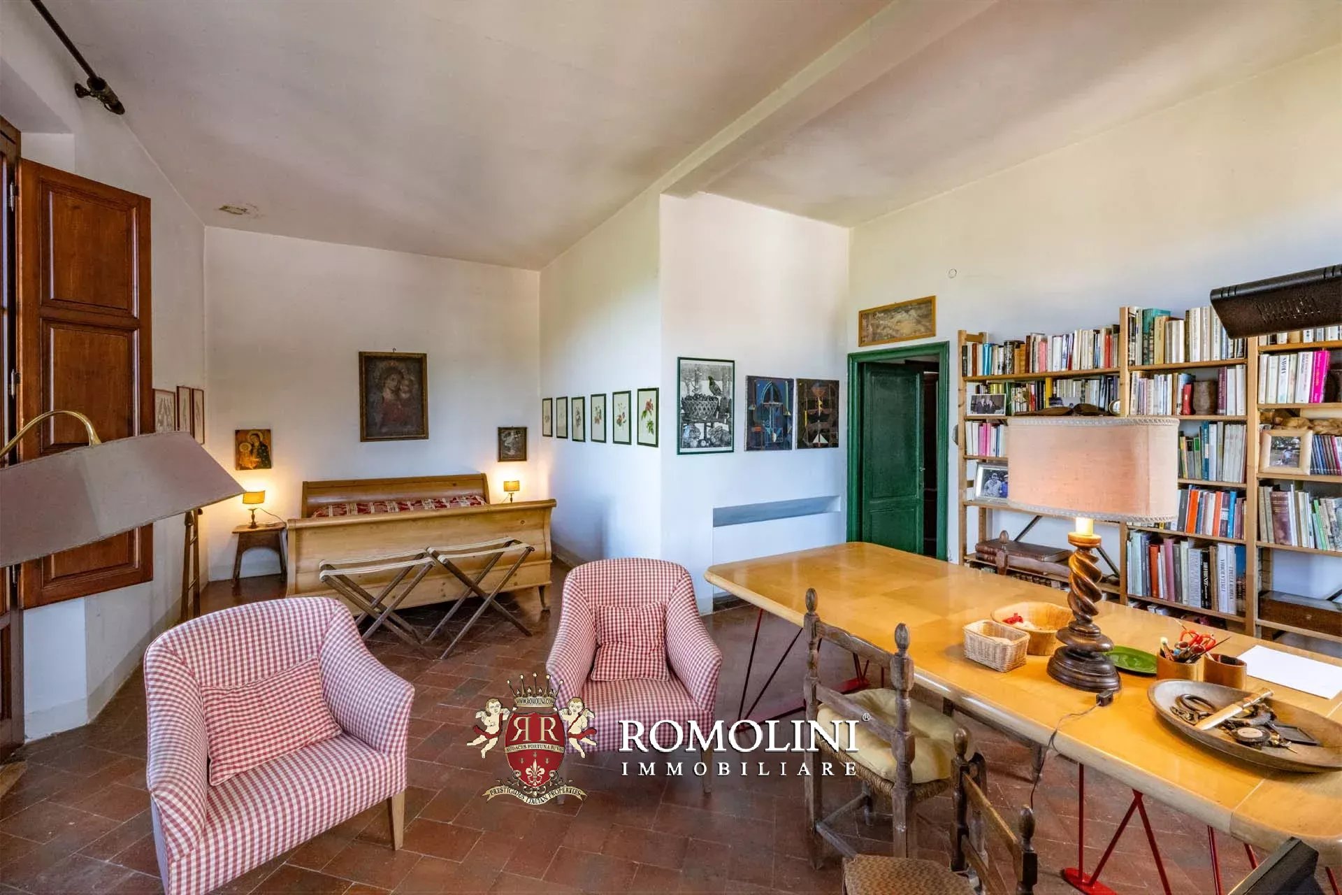 27 Bedroom Vineyard's Image 76