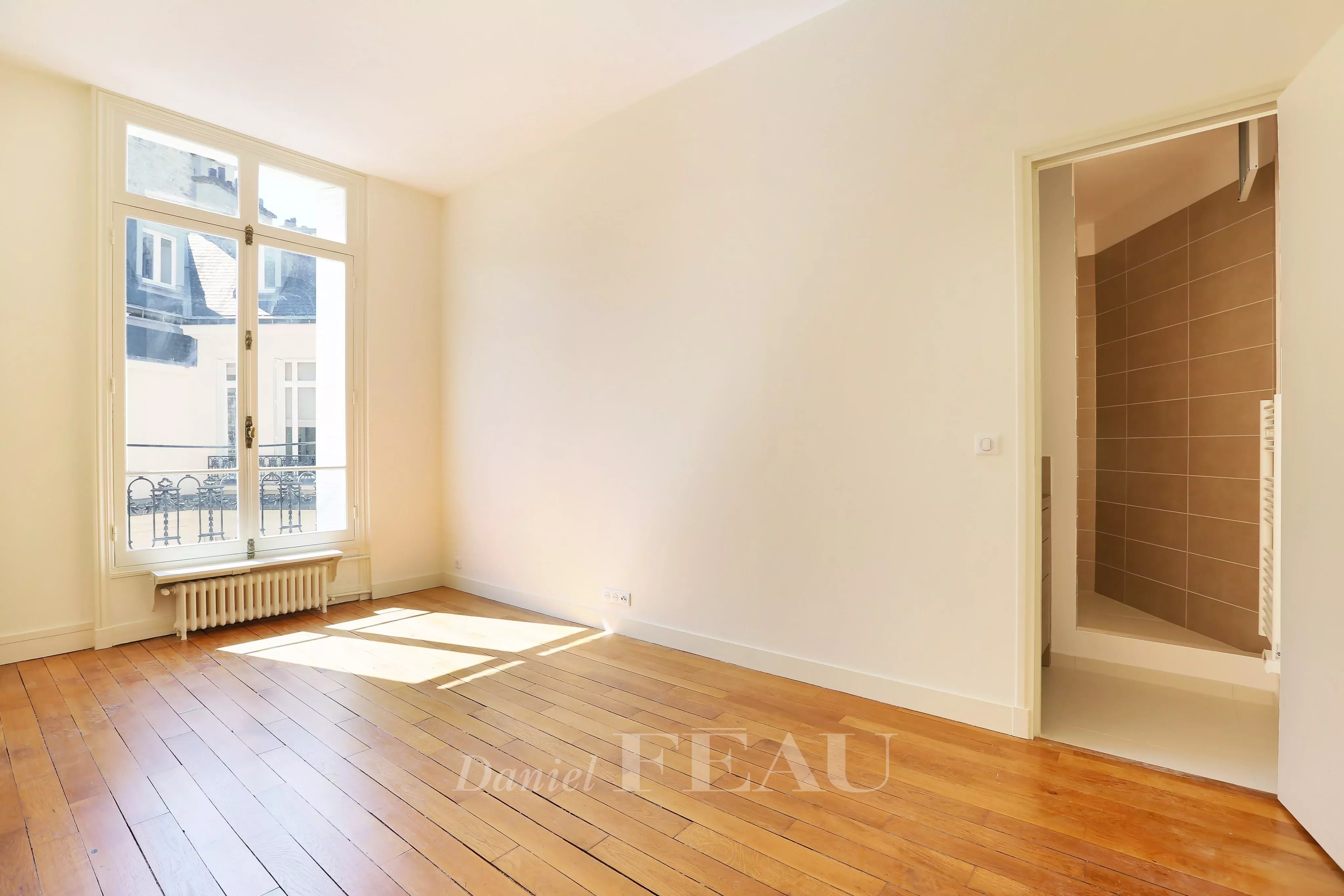 Location Appartement Paris 8ème